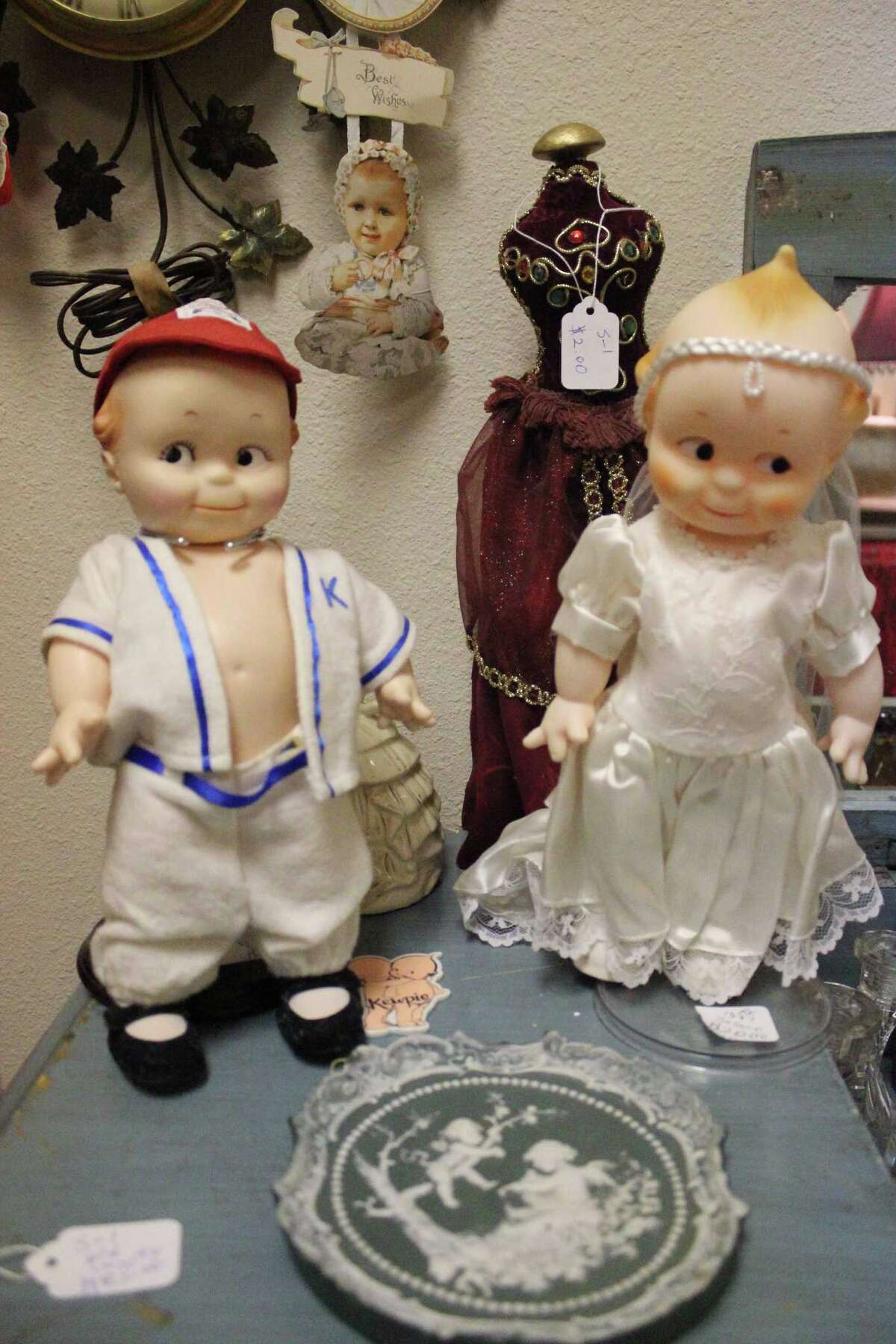 Seven Sisters resale shop opens in Port Neches