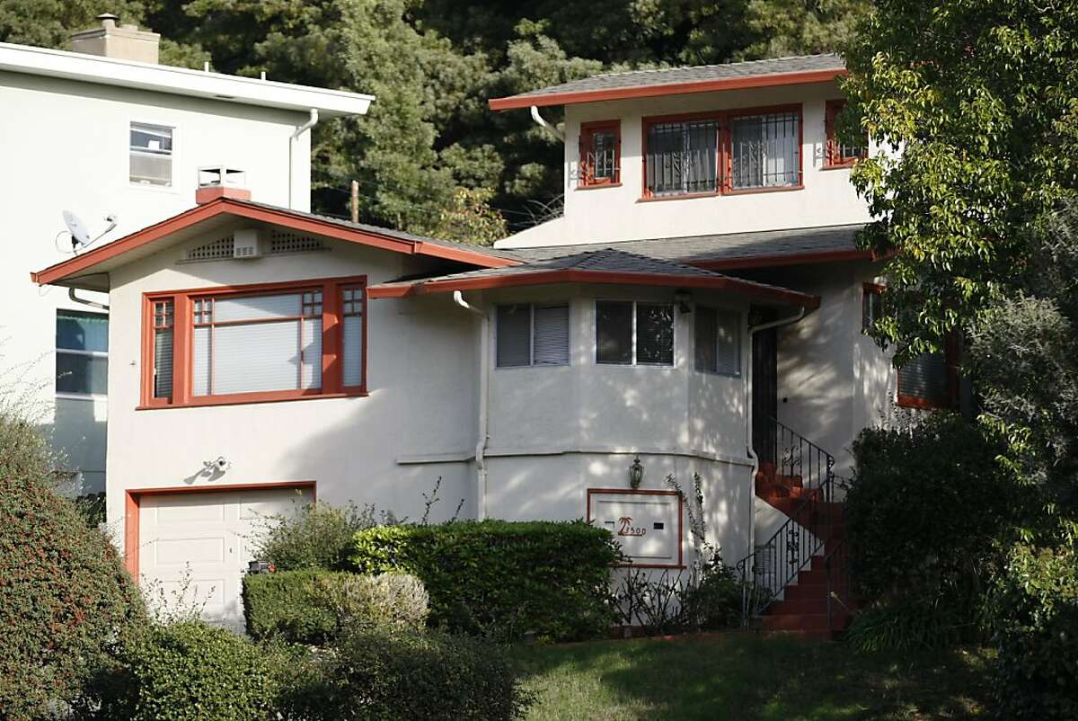AC Transit directors loaned their former general manager, Rick Fernandez, $500,000 to buy a house in the Oakland Hills. When he walked on the loan, the district was forced to foreclose on the property -- strapping the agency with more than $232,000 in losses. Directors are now trying to decide whether to sale the house at a big loss, or try to rent it.
