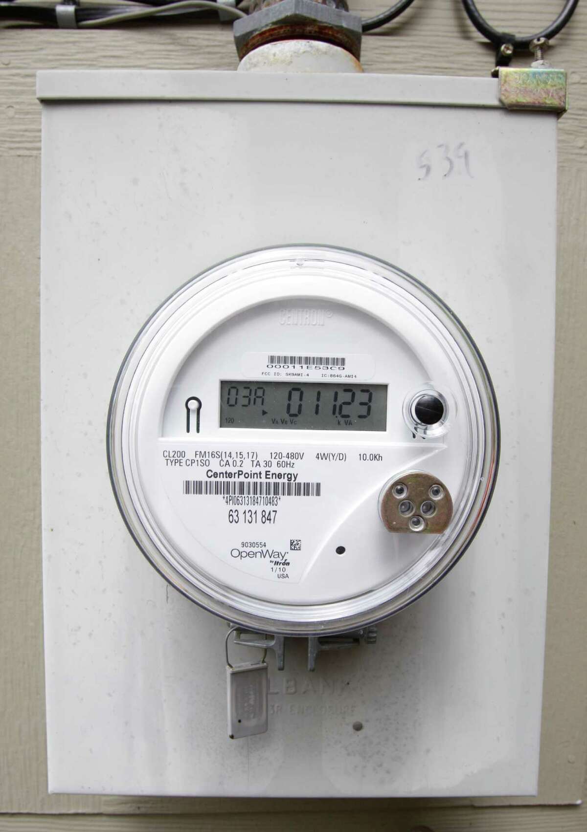 Consumers may be able to opt out of smart meters