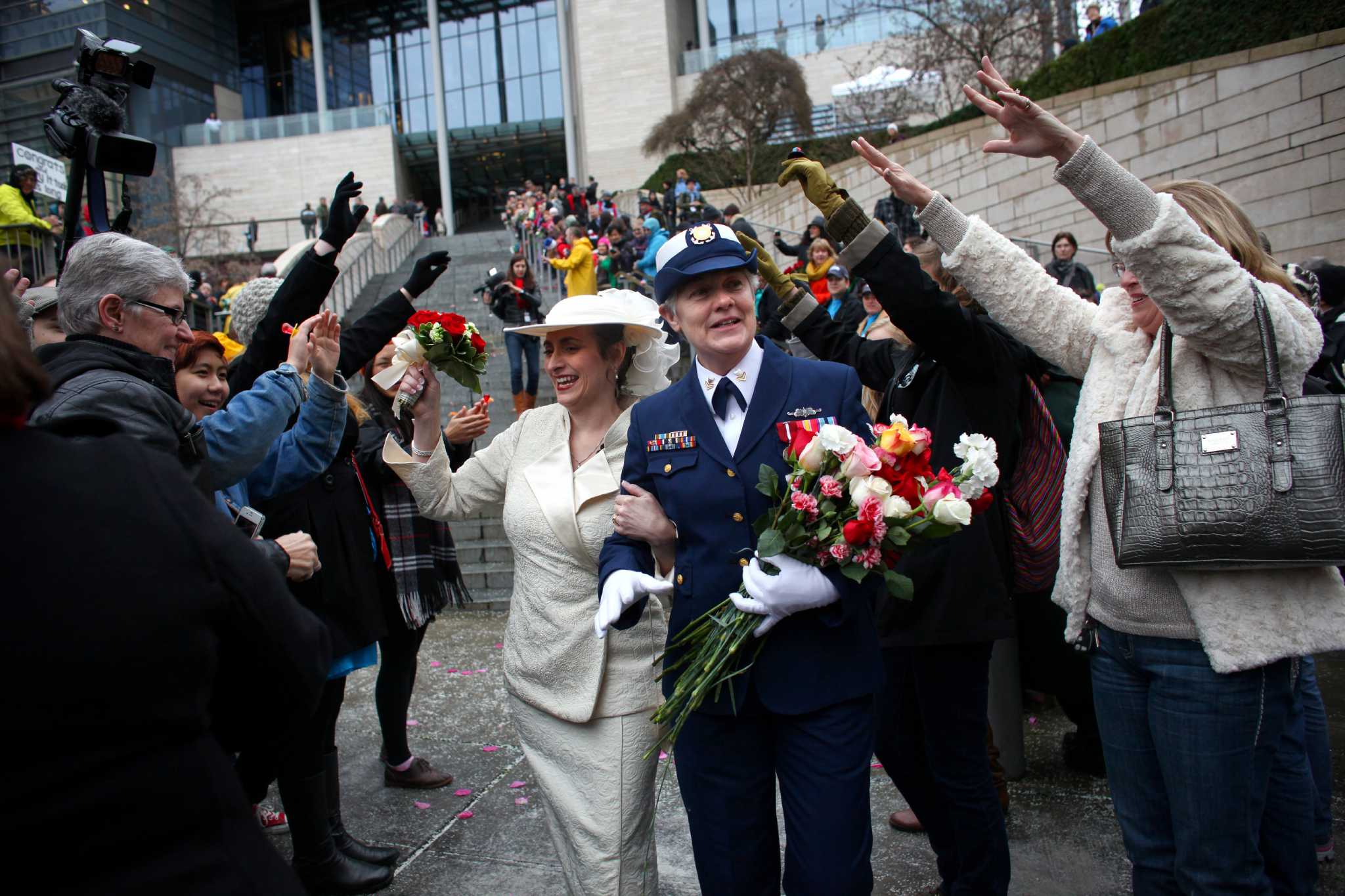 Seattle City Hall becomes state's same-sex marriage capital - seattlepi.com