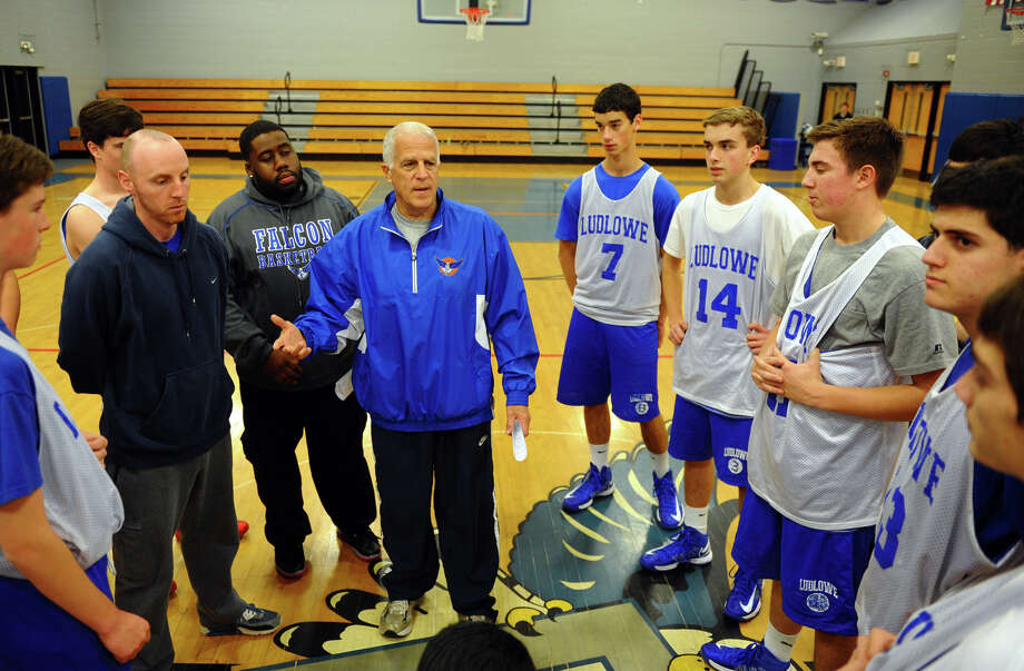 Ludlowe boys basketball preview - Fairfield Citizen