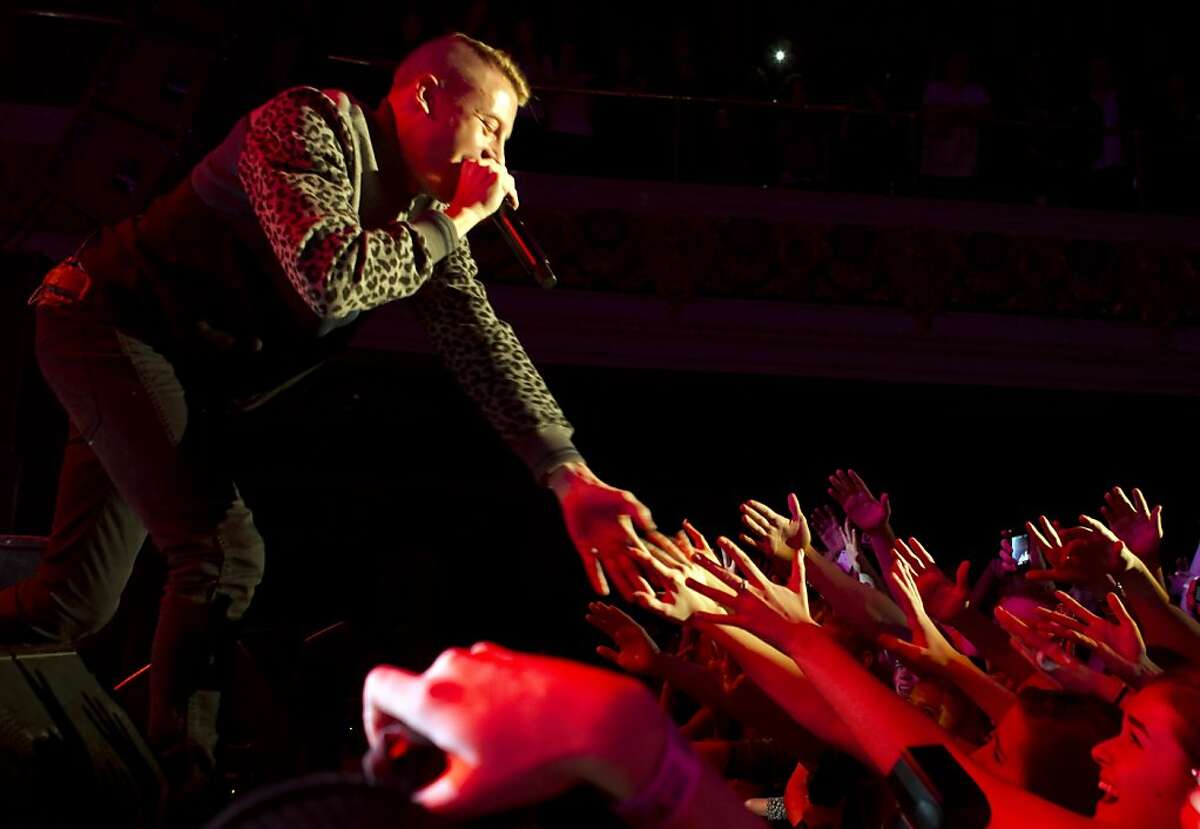 macklemore tour reviews