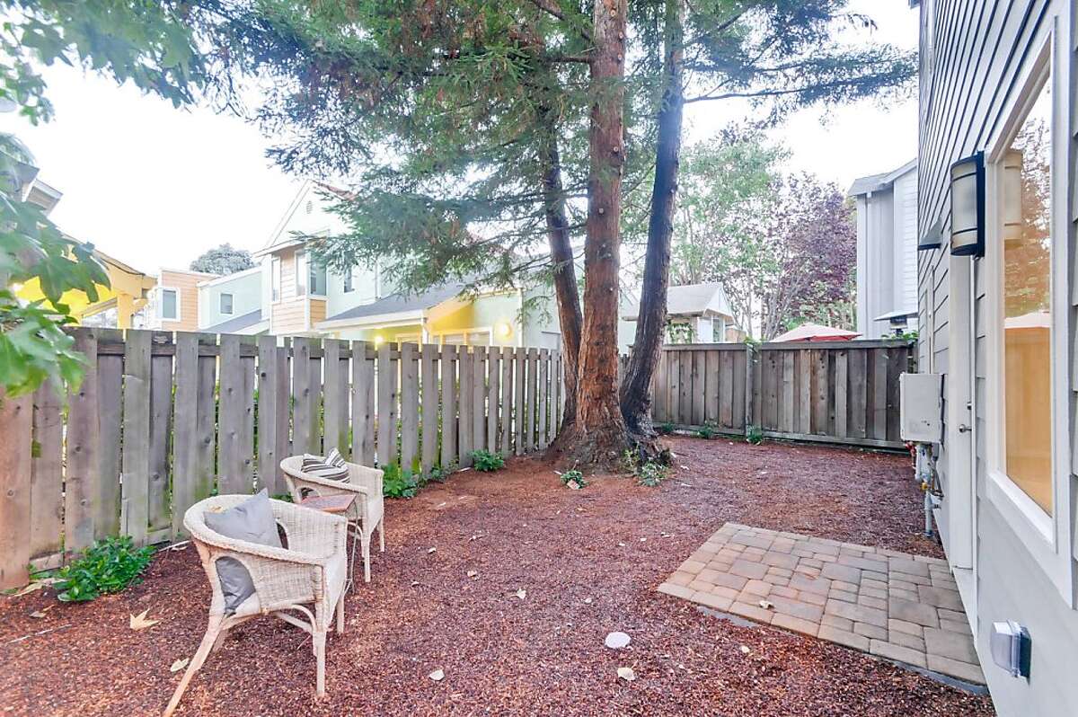 New, green homes in Emeryville