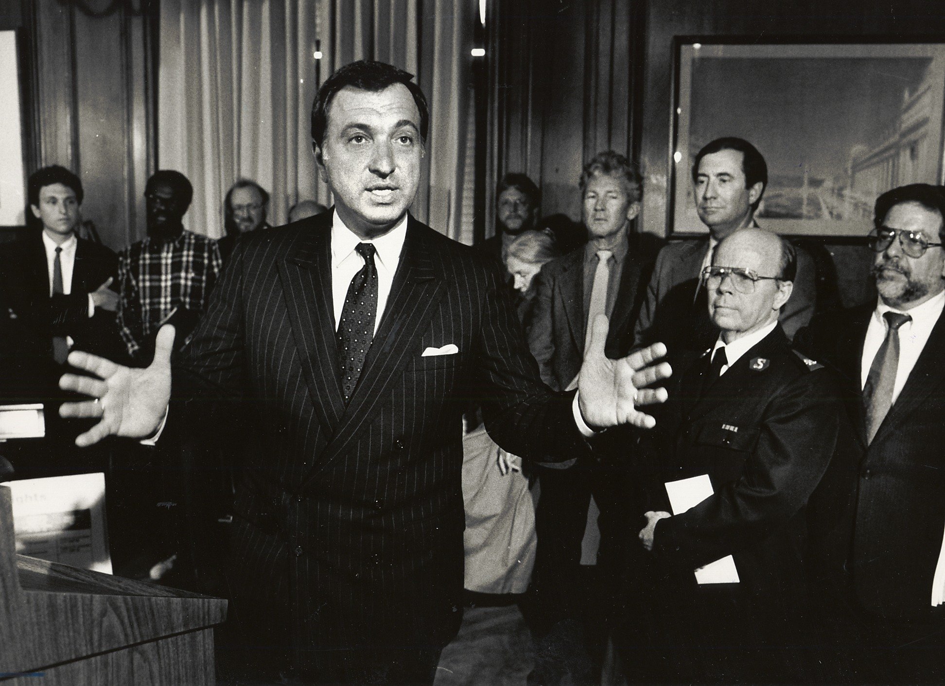 Art Agnos inaugurated as SF mayor, 1988