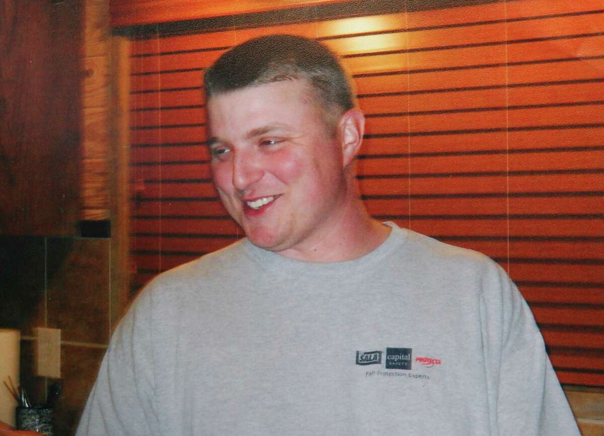This undated photo provided by the Kemp family, shows Roy Wyatt Kemp, 27,who died in the Deepwater Horizon oil rig explosion. (AP Photo/Gerald Herbert) NO SALES