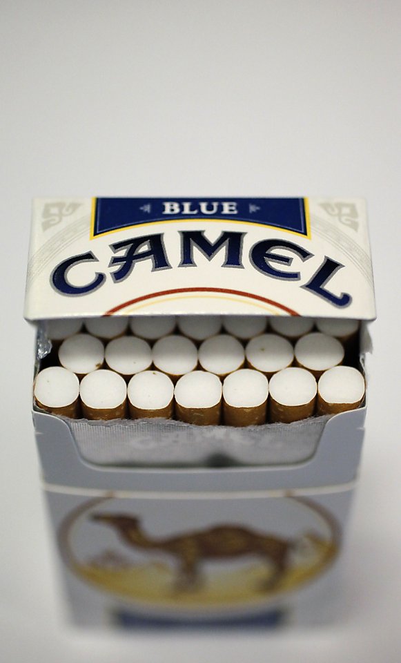 New tobacco products stalled by FDA