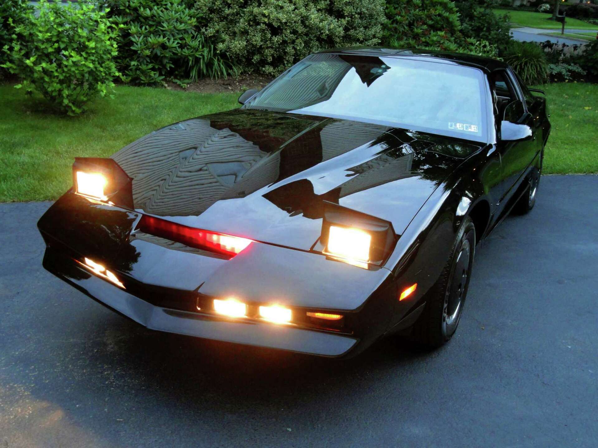 Replica Knight Rider car up for sale on Craigslist