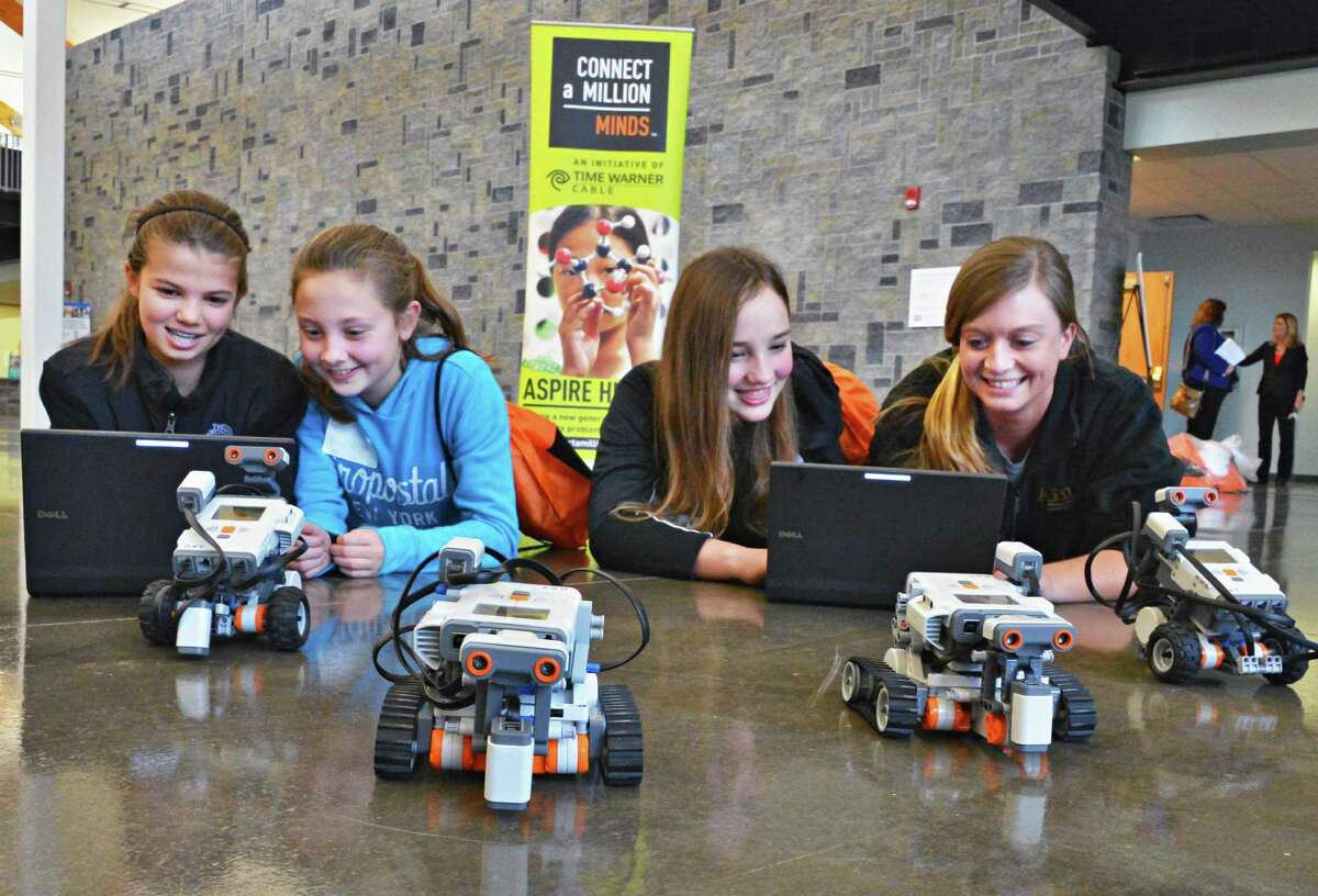 Photos Getting technical