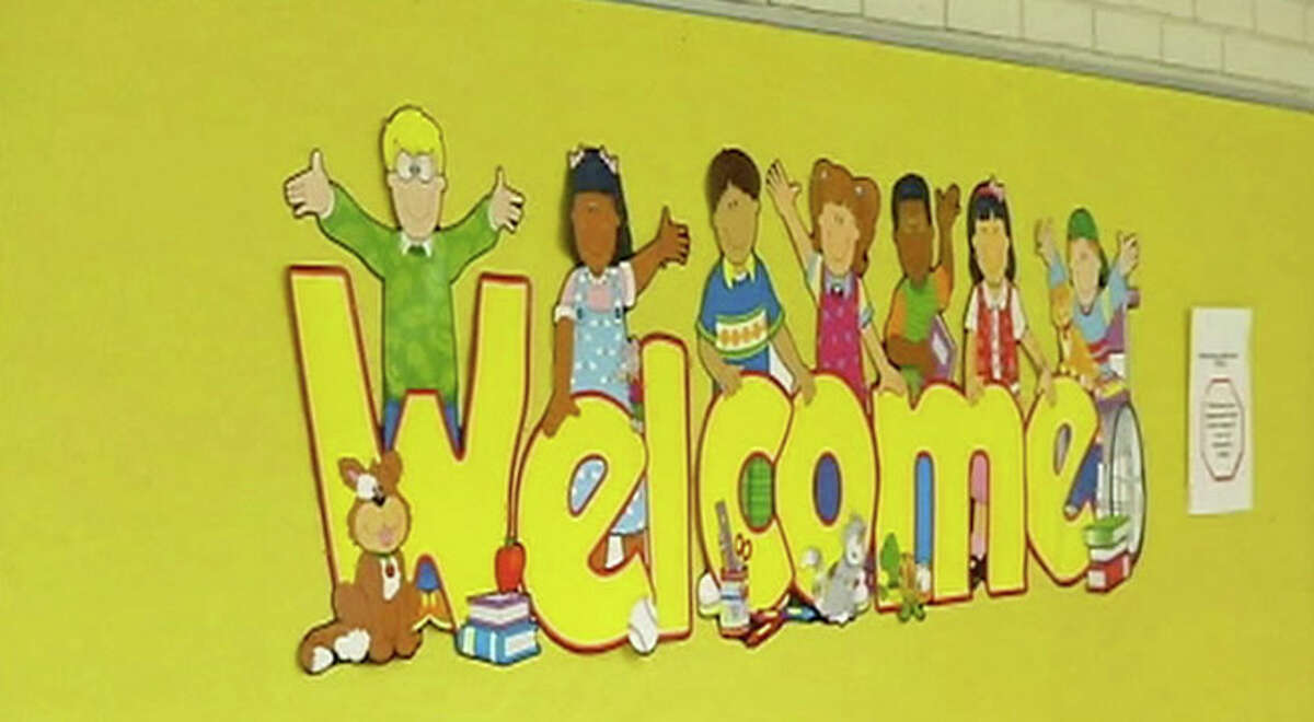 Workers seek to recreate Sandy Hook school in Monroe