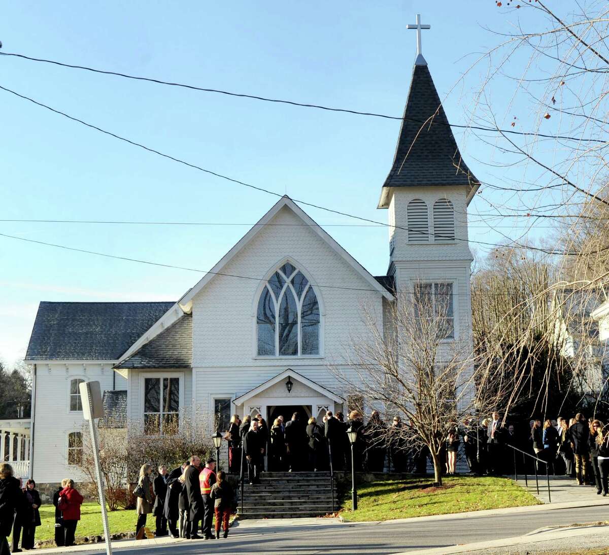 Services held for 6 more Sandy Hook victims
