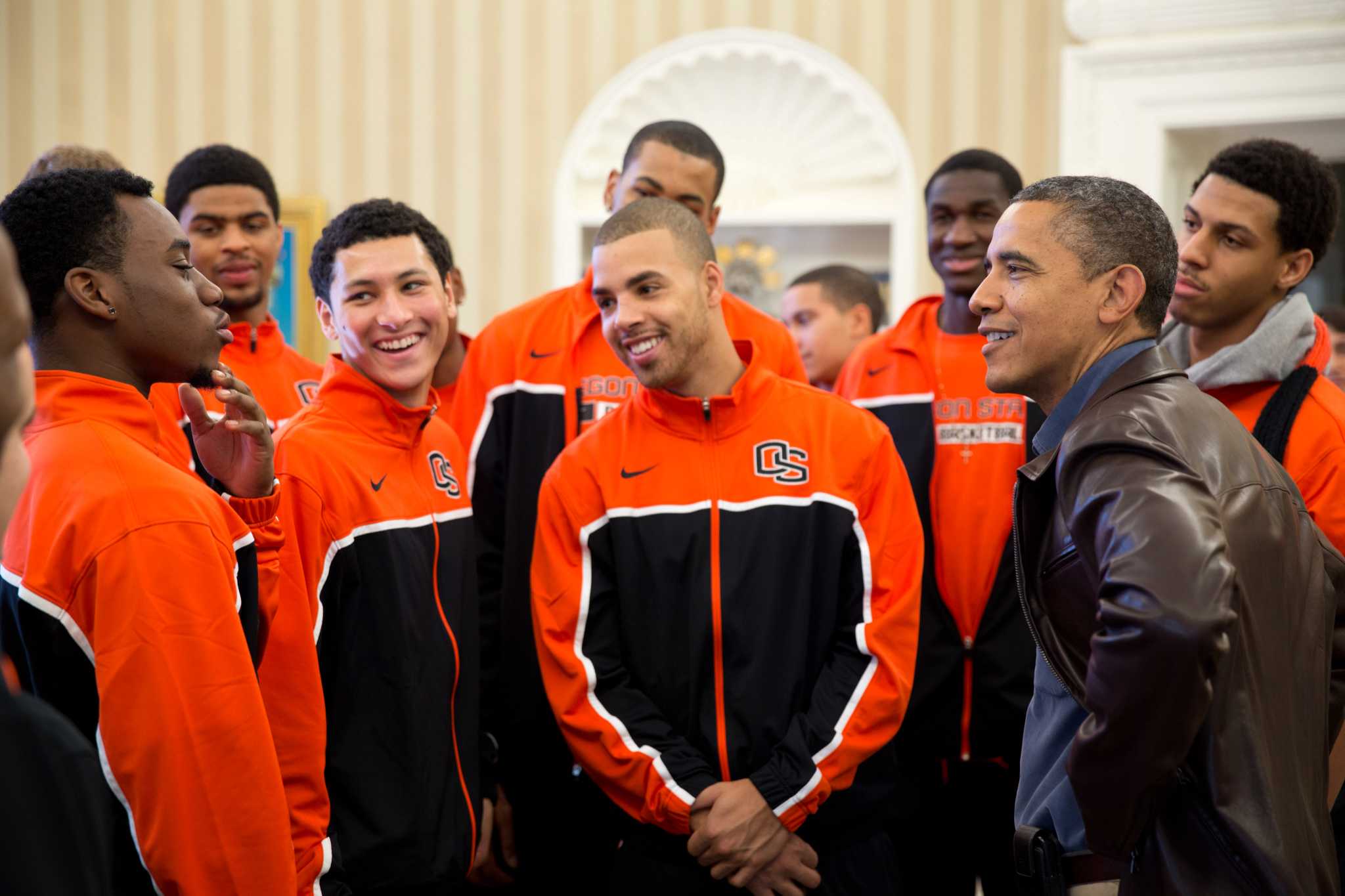 oregon-state-basketball-coach-thankful-for-ties-to-first-family