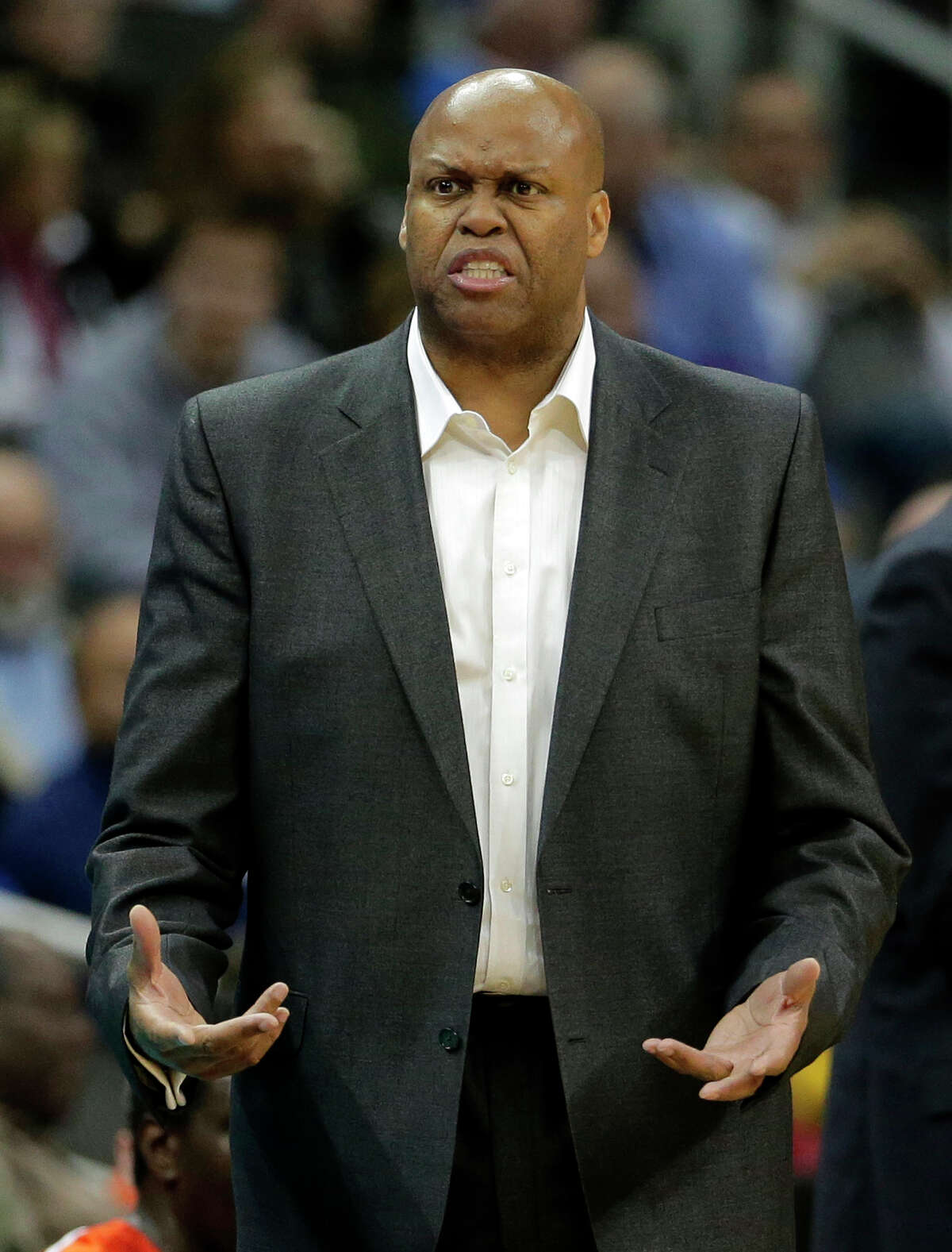 Oregon State basketball coach thankful for ties to first family Oregon State basketball coach thankful for ties to first family