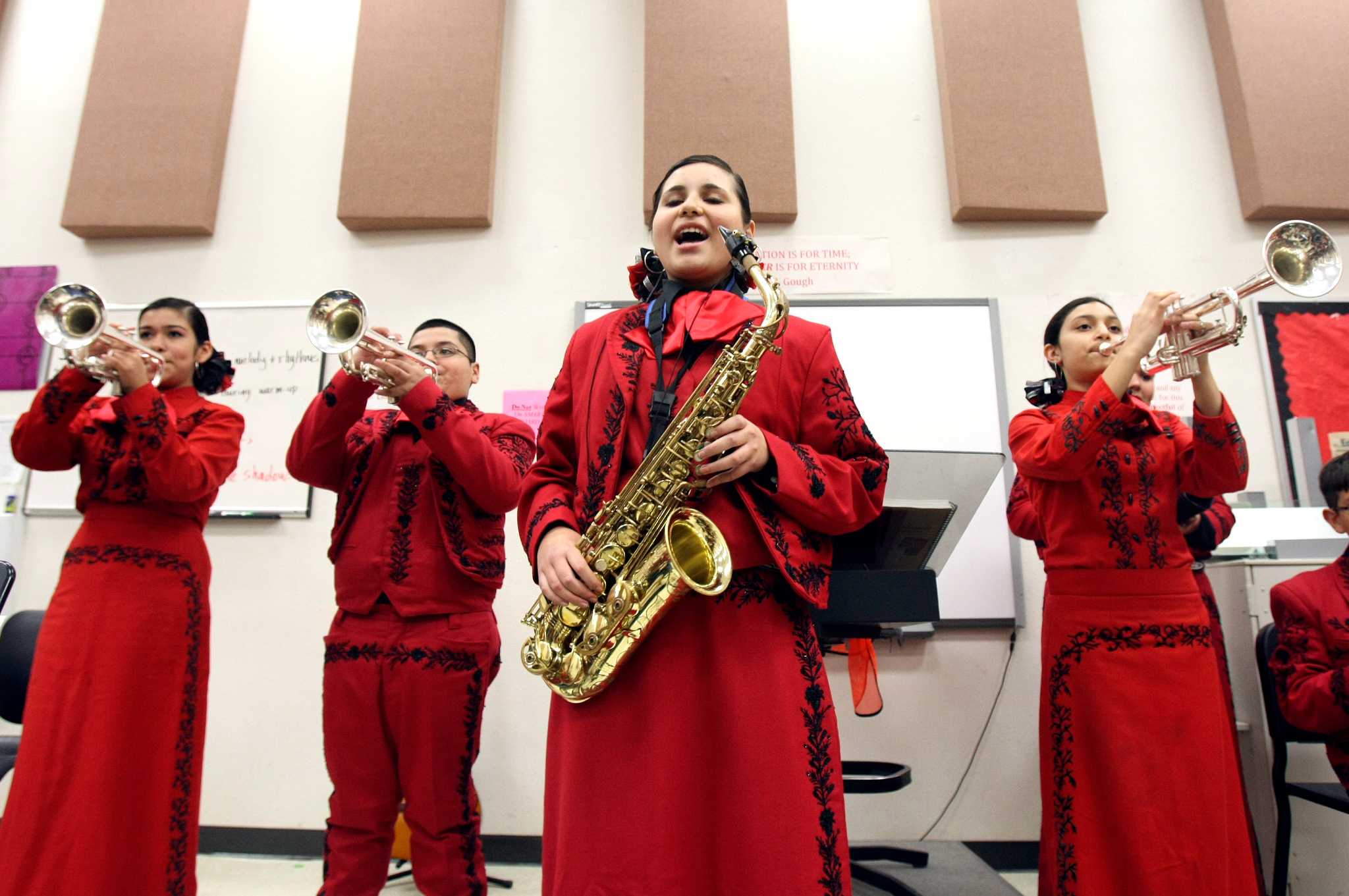 The Academia Mis Raíces is the children's Mariachi Band from