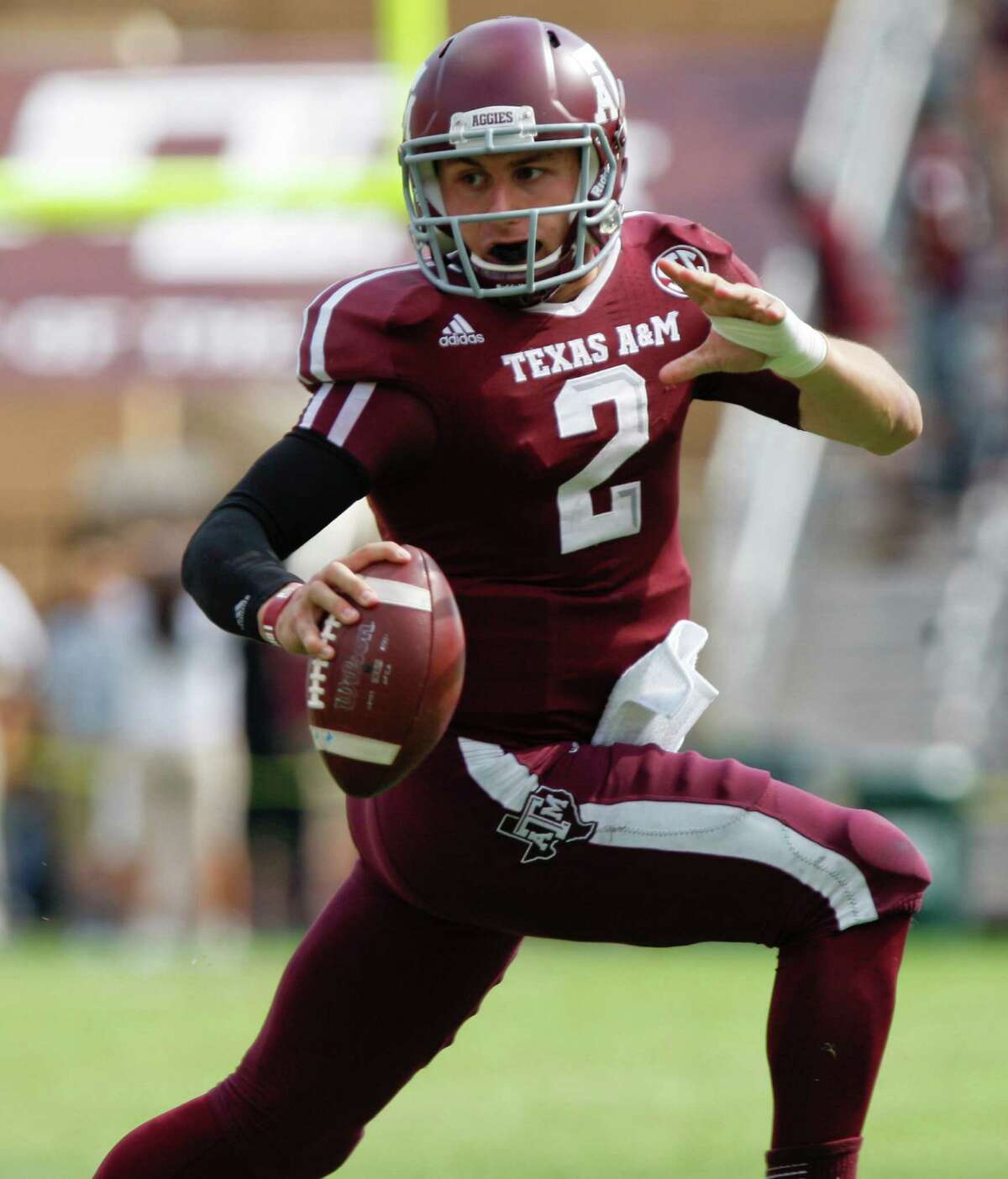 That guy again: Oklahoma defenders claim they're tired of hearing about Heisman Trophy winner "Johnny Football." They'll take any opportunity to aggressively tackle Johnny Manziel and try and knock the wind out of the confident QB early.