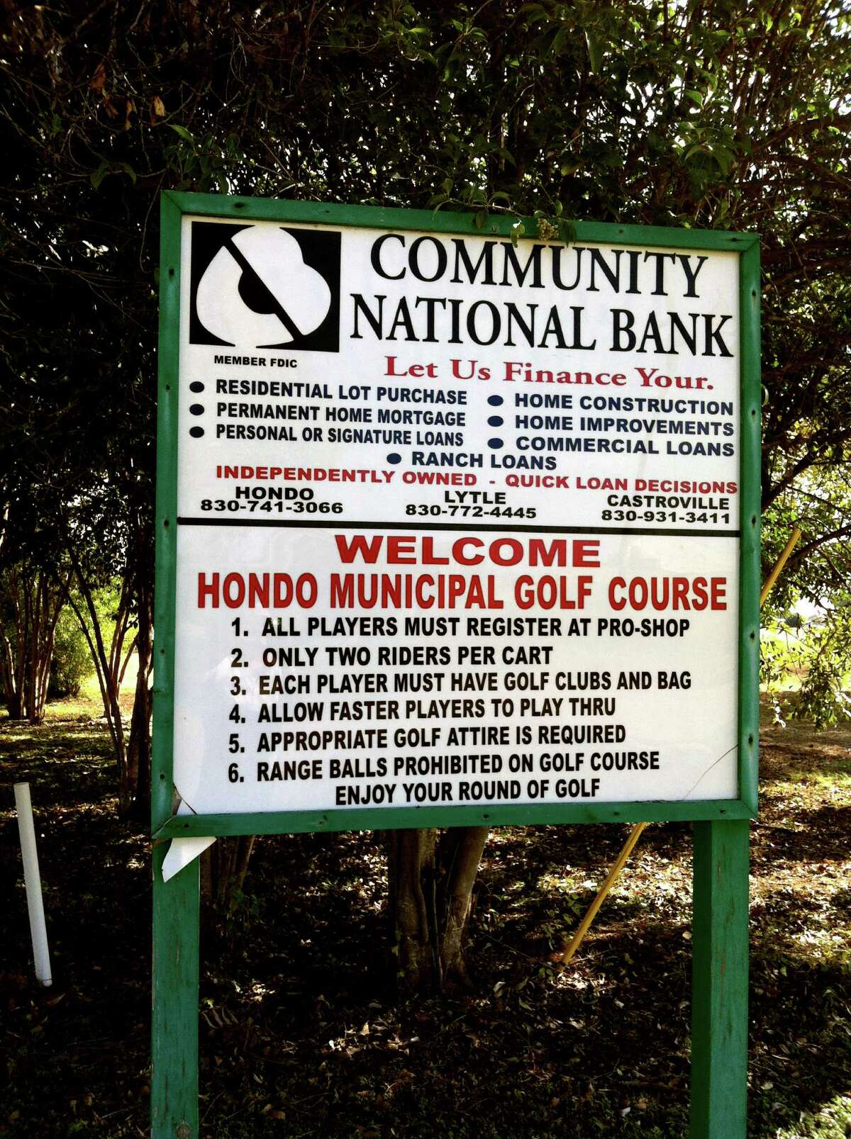 The Hondo Municipal Golf Course is a links-style, small-town nine-hole course that offers a relaxed setting for beginners or those wishing to work on different parts of their game.