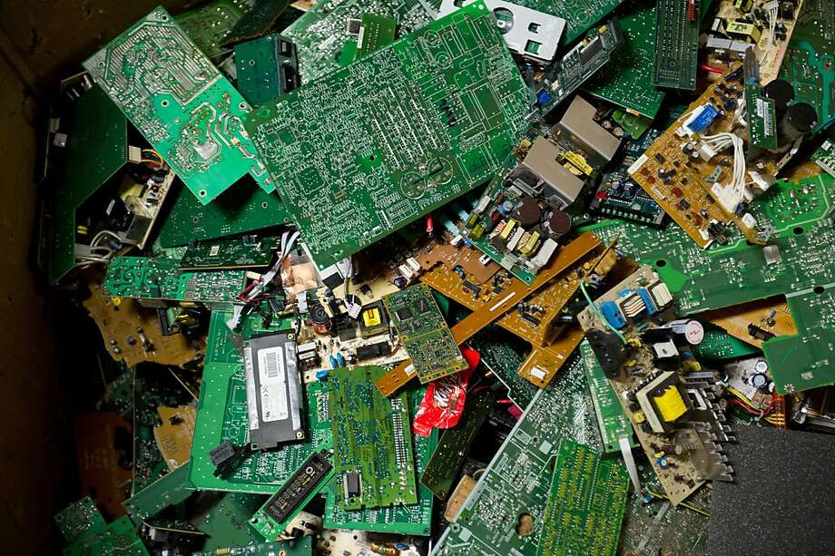 E-waste Recycling Becomes Techie's Mission - Sfgate