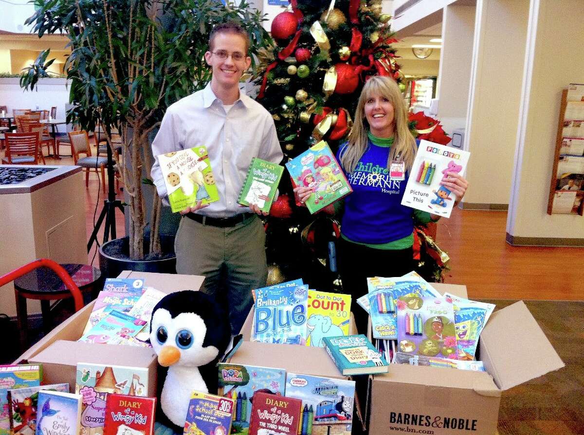 Barnes & Noble at The Woodlands Mall donates books to hospital
