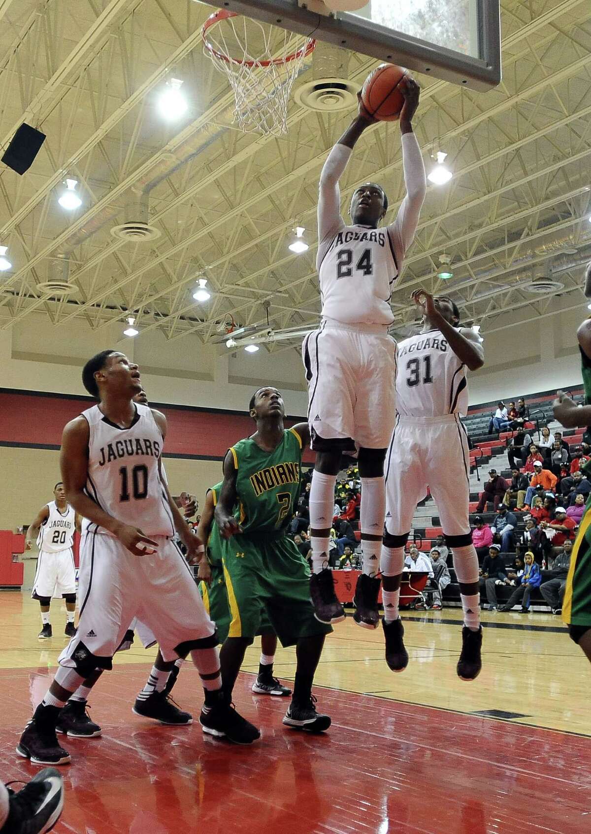 Central wins Gamble Classic semifinal