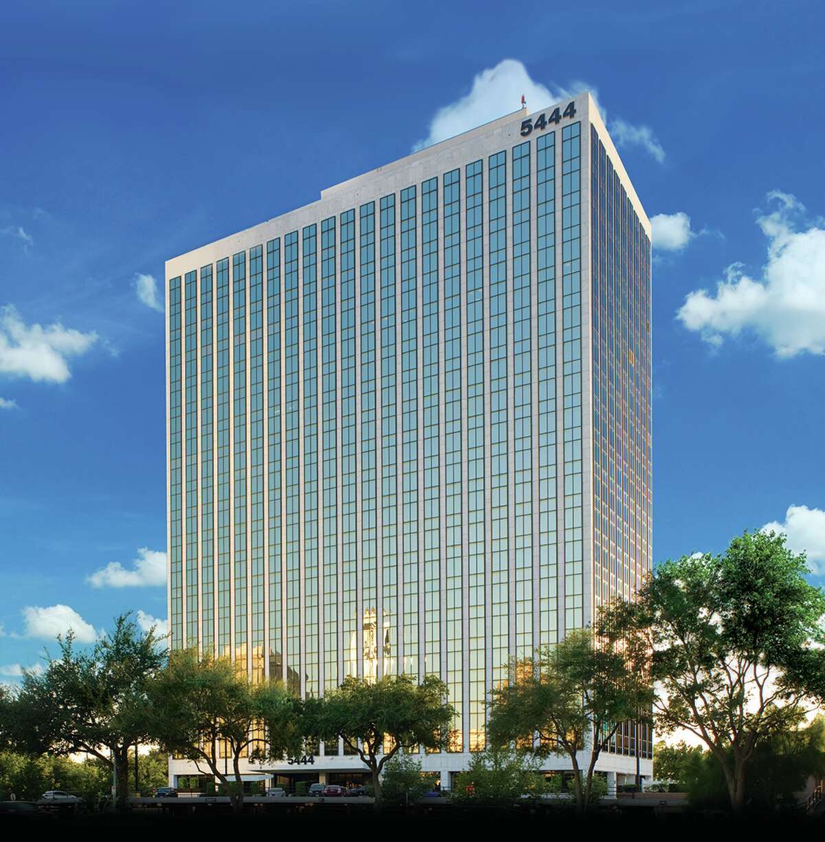 5444 Westheimer, a 20-story office building in Houston s Galleria area, is managed by Tanglewood Property Group on behalf of long-time property owner, Franklin Post Oak. CBRE handles leasing.