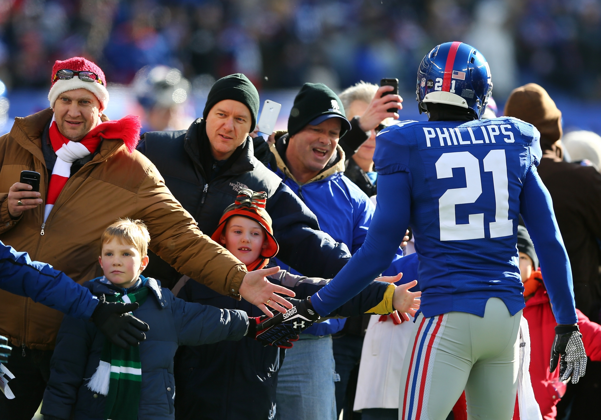 Giants-Eagles welcome 400 from Newtown