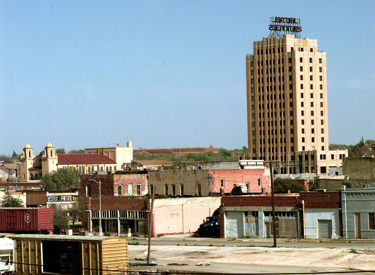 Historic Big Spring hotel reopens after restoration