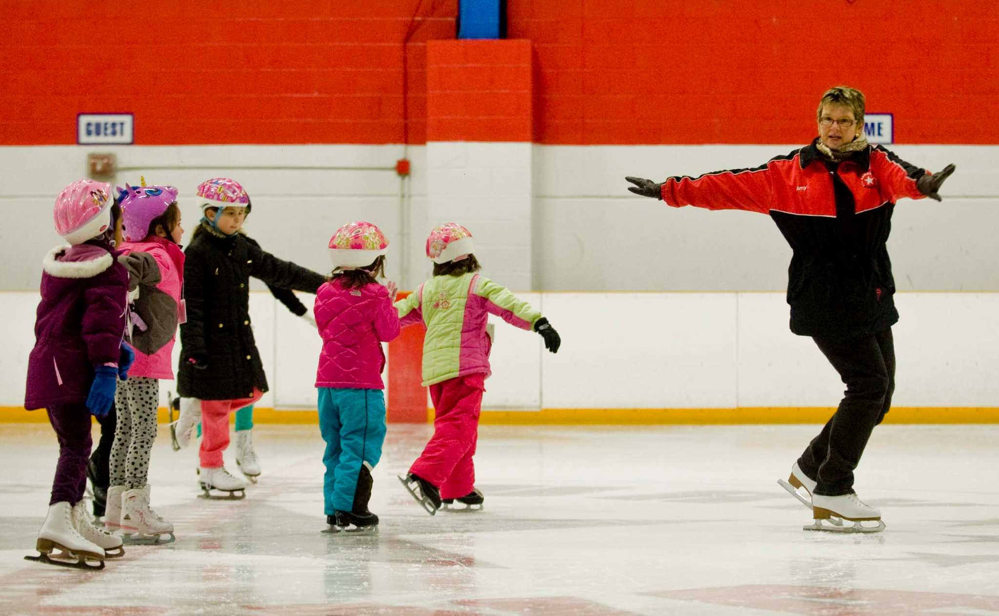 free ice skating in hartford ct