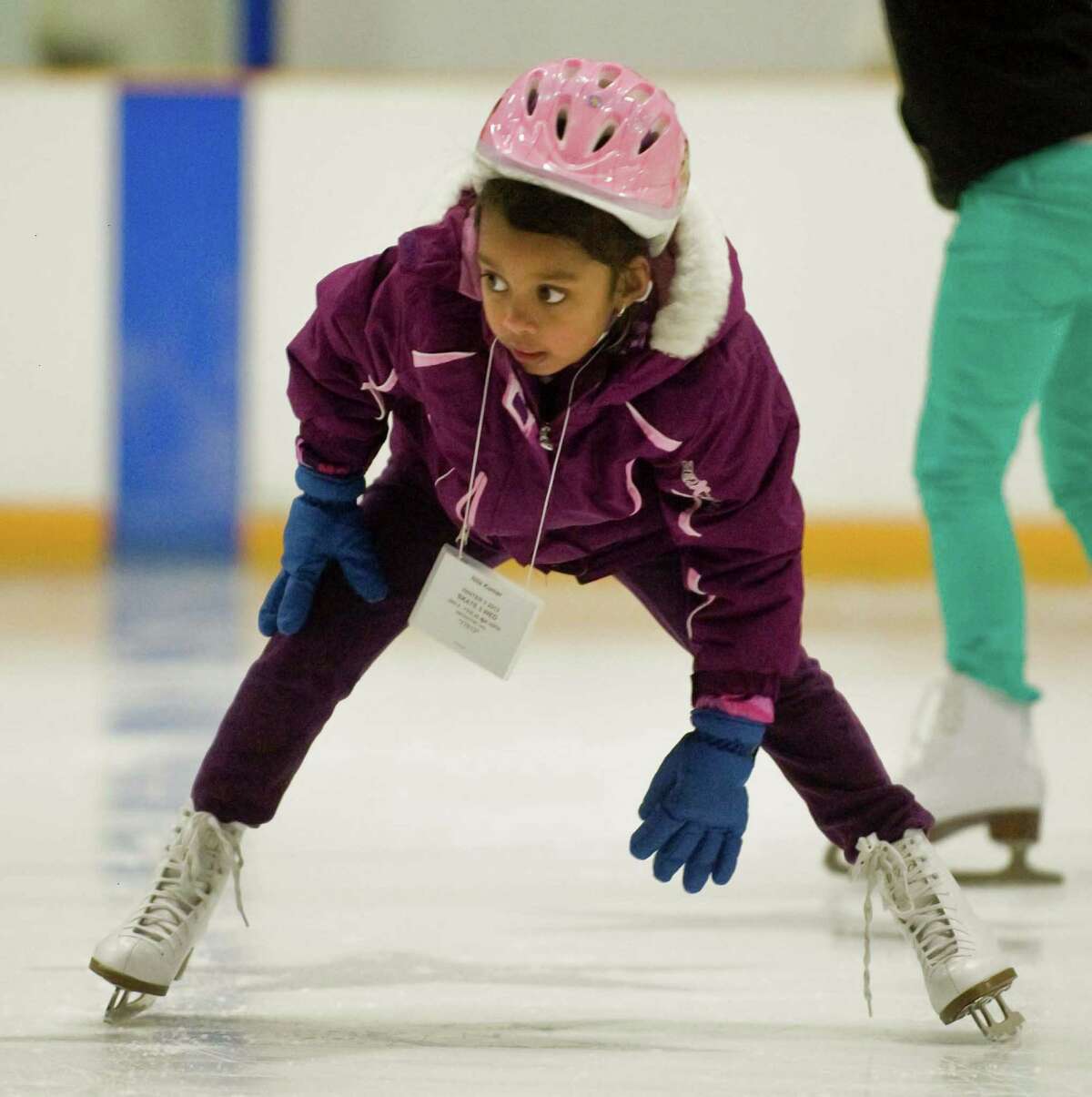 Kids learn to skate