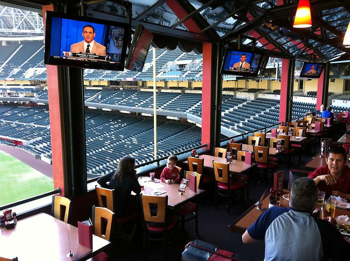 Once-sleepy Phoenix perks up