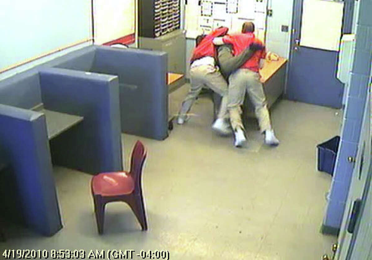 State's 'insecure' youth centers