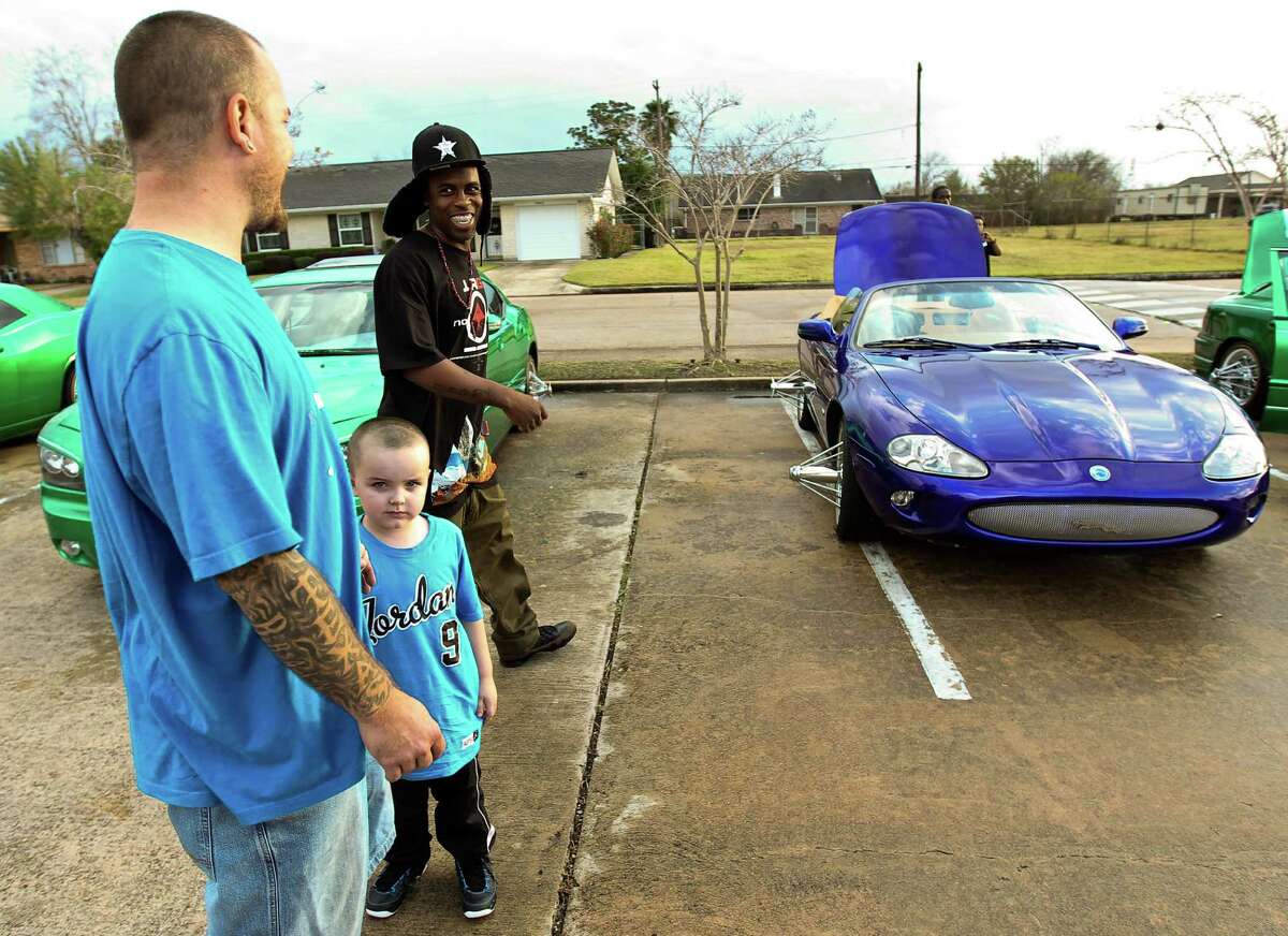 Slabs' and 'Swangas': the Custom Cars Built on Houston Hip-Hop