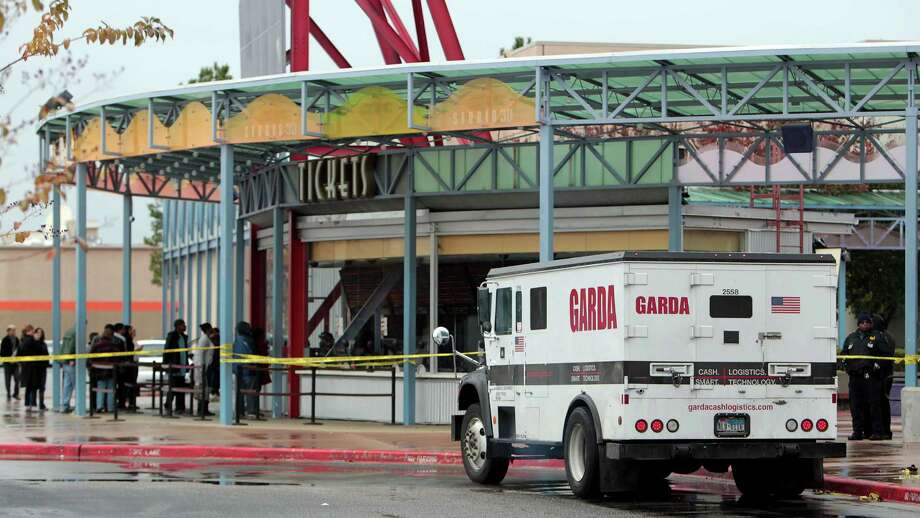 authorities id man killed in armored car robbery houston chronicle garda armored car