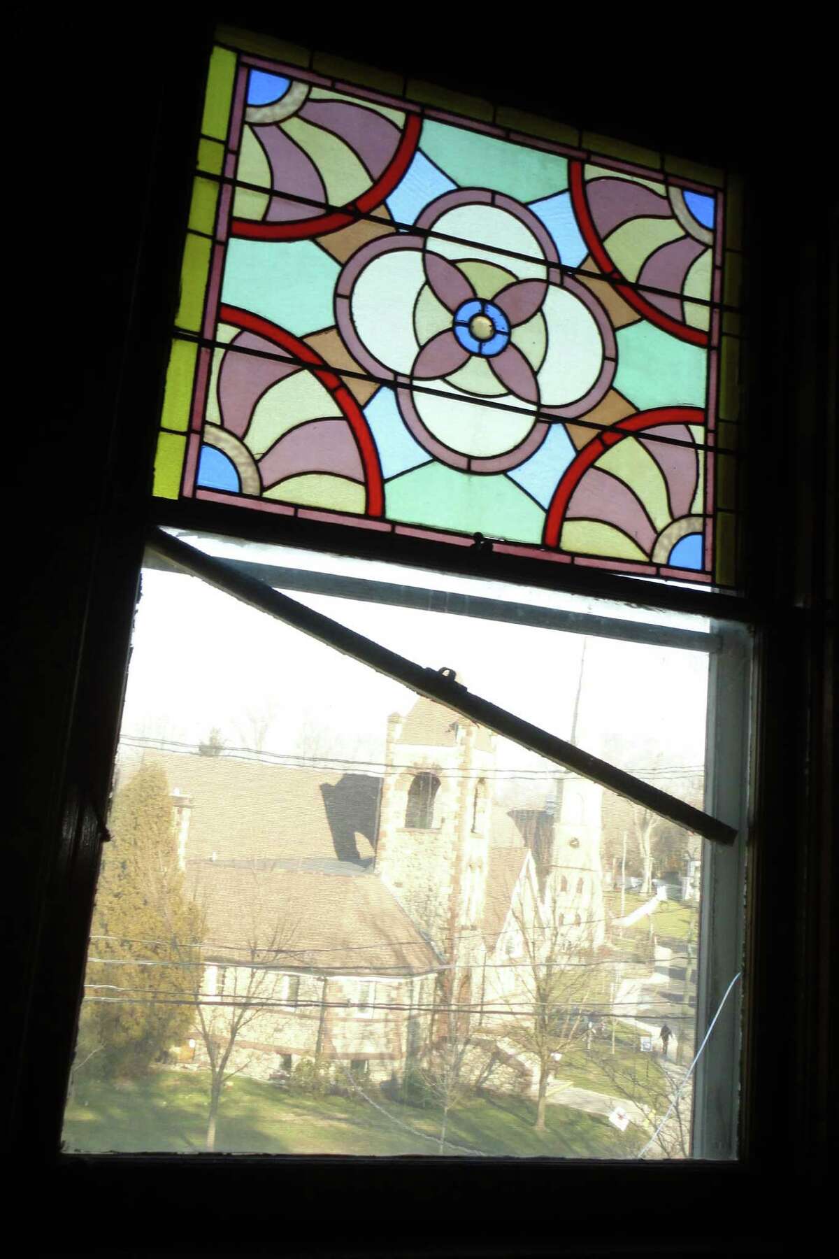 Plans to save, move Queen Anne house downtown scrutinized