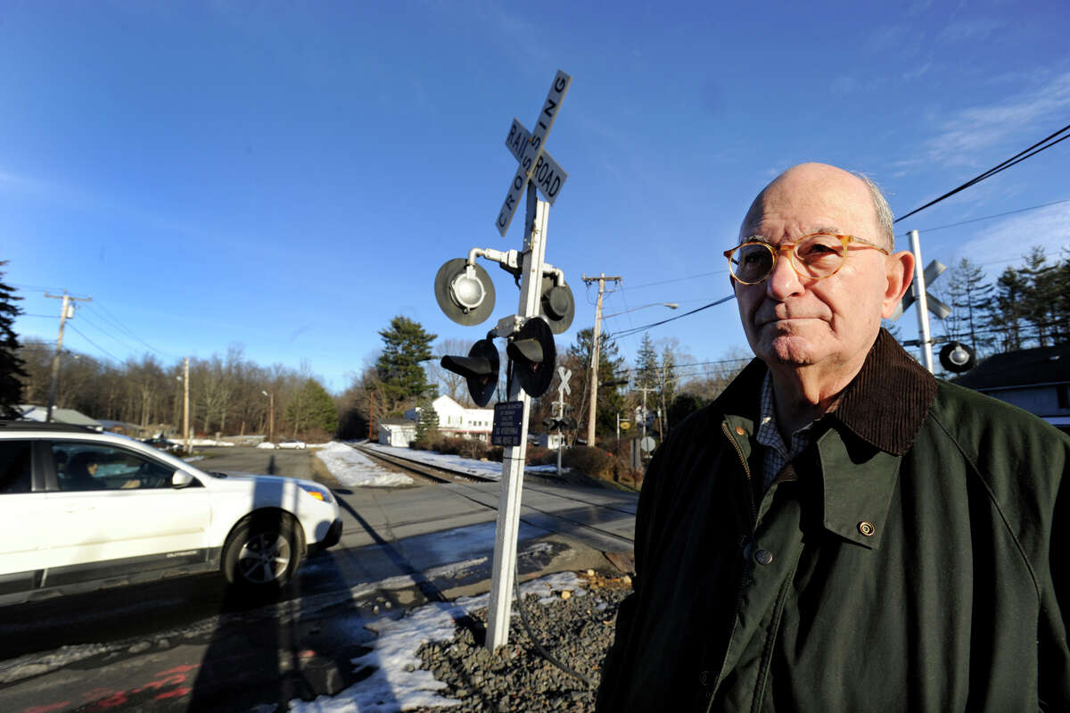 Fatal crash came after monthslong fight for crossing gates