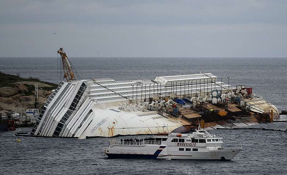 Costa Concordia Wreck Marked In Italy - SFGate