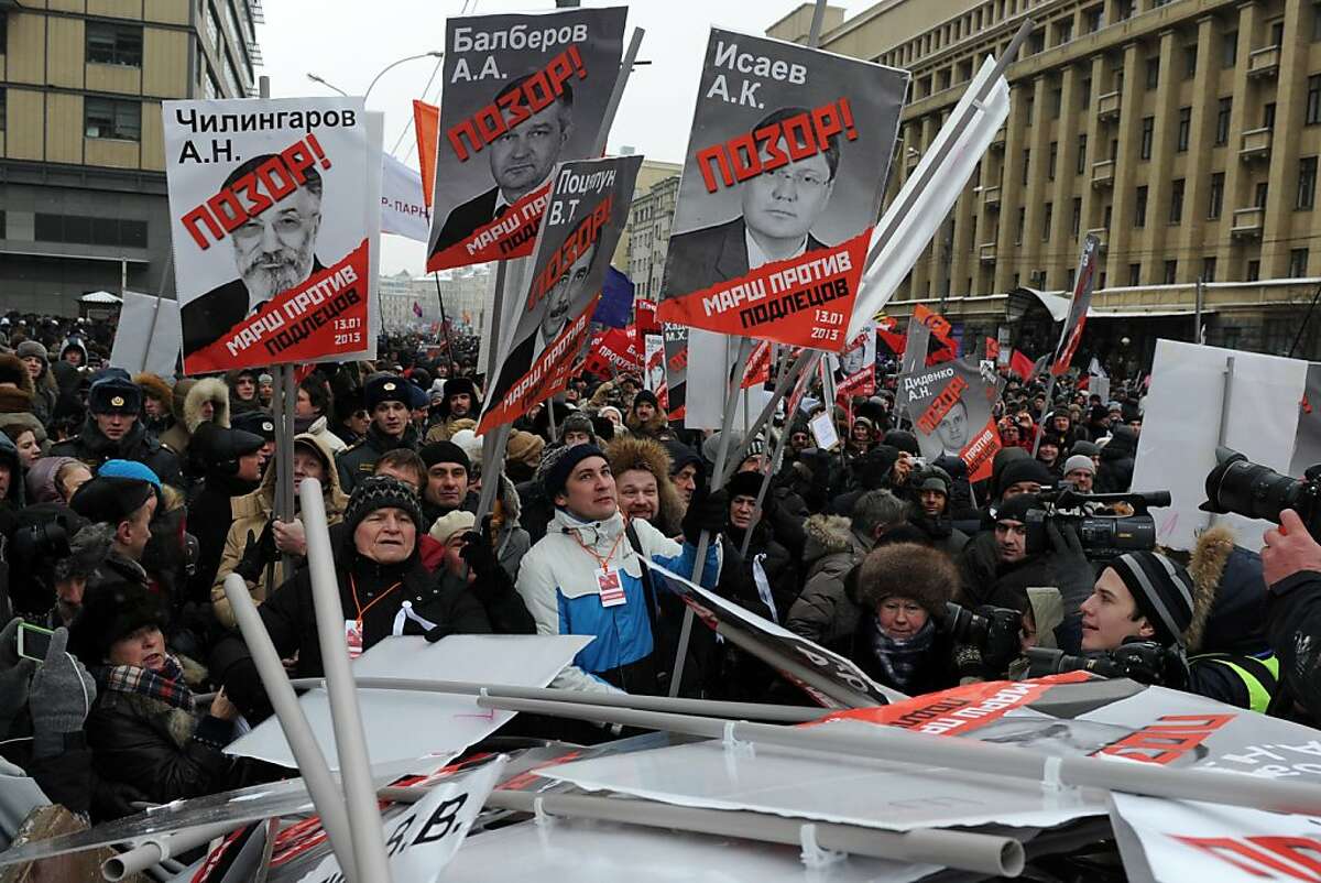 Thousands In Russia Protest Adoption Ban