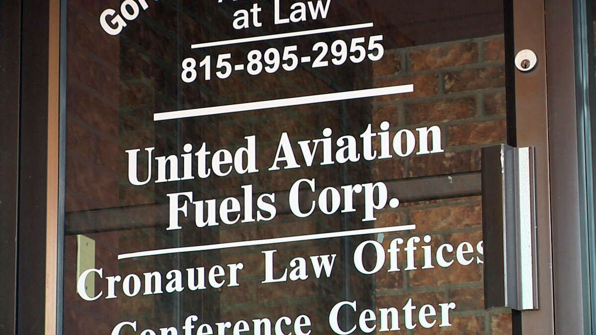 United Airlines accused of cheating on sales tax