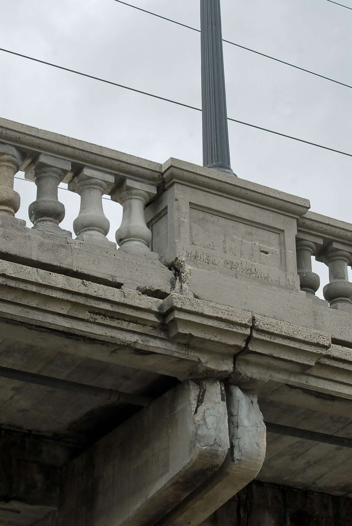 TxDOT preparing for Yale bridge replacement