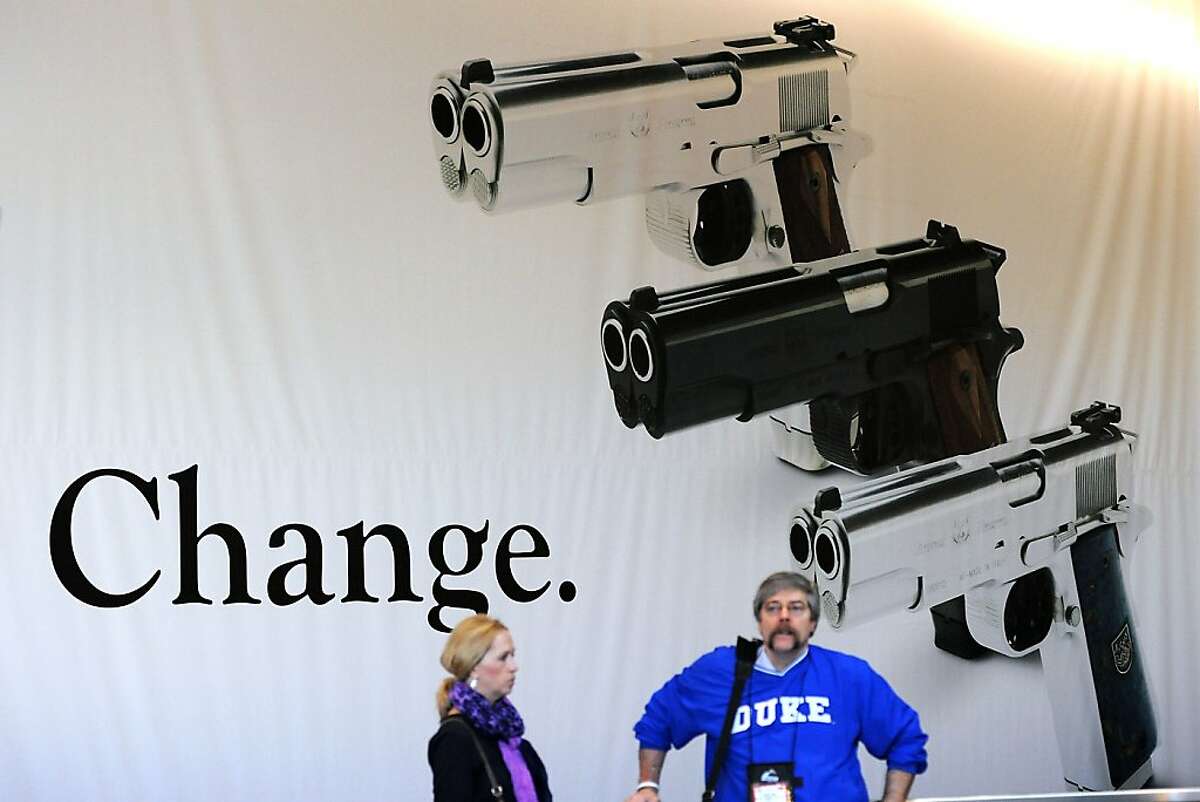 world-s-largest-gun-show-opens