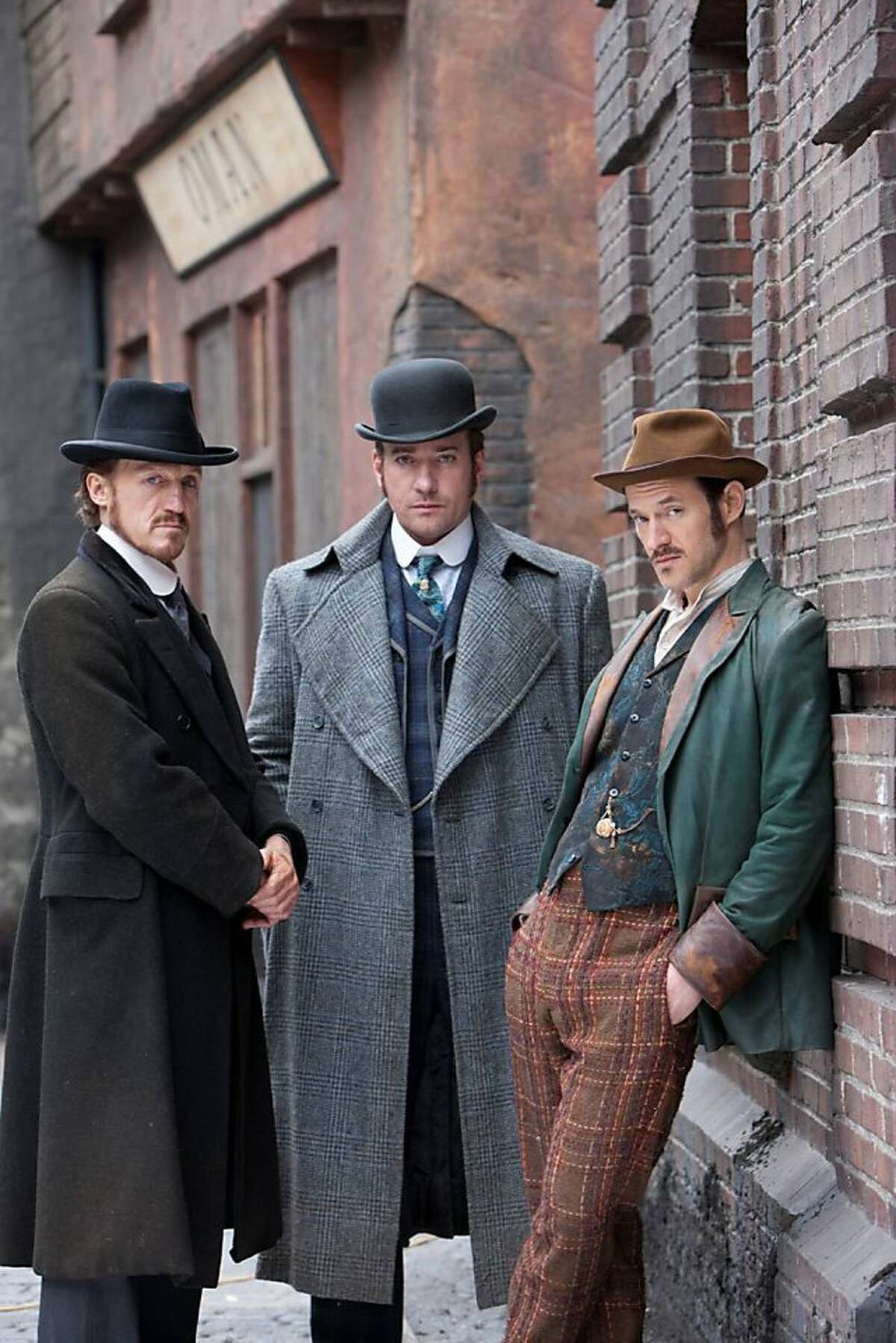'Ripper Street' review: Complex characters