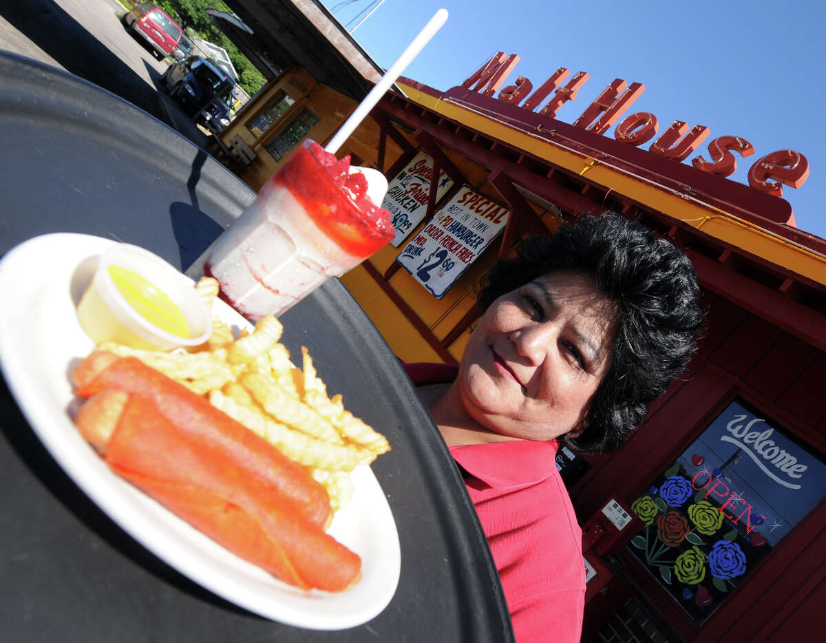 San Antonio's hidden gem, the Malt House, is NOT permanently closing, contrary to rumors