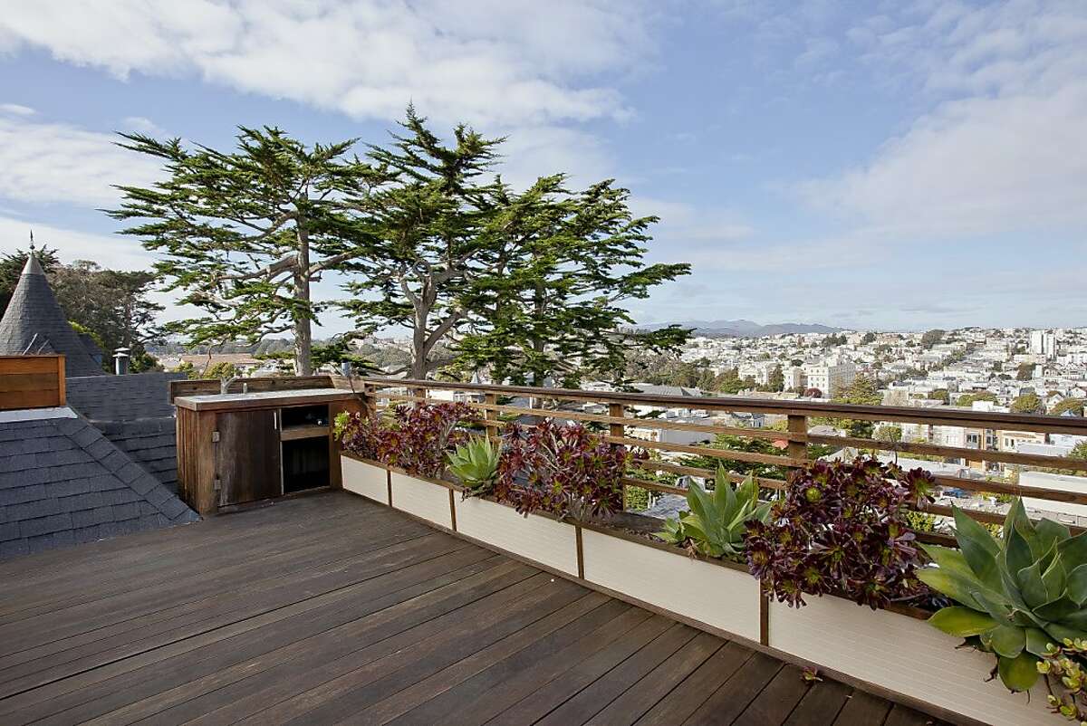 Grandeur shines through 22room San Francisco Victorian