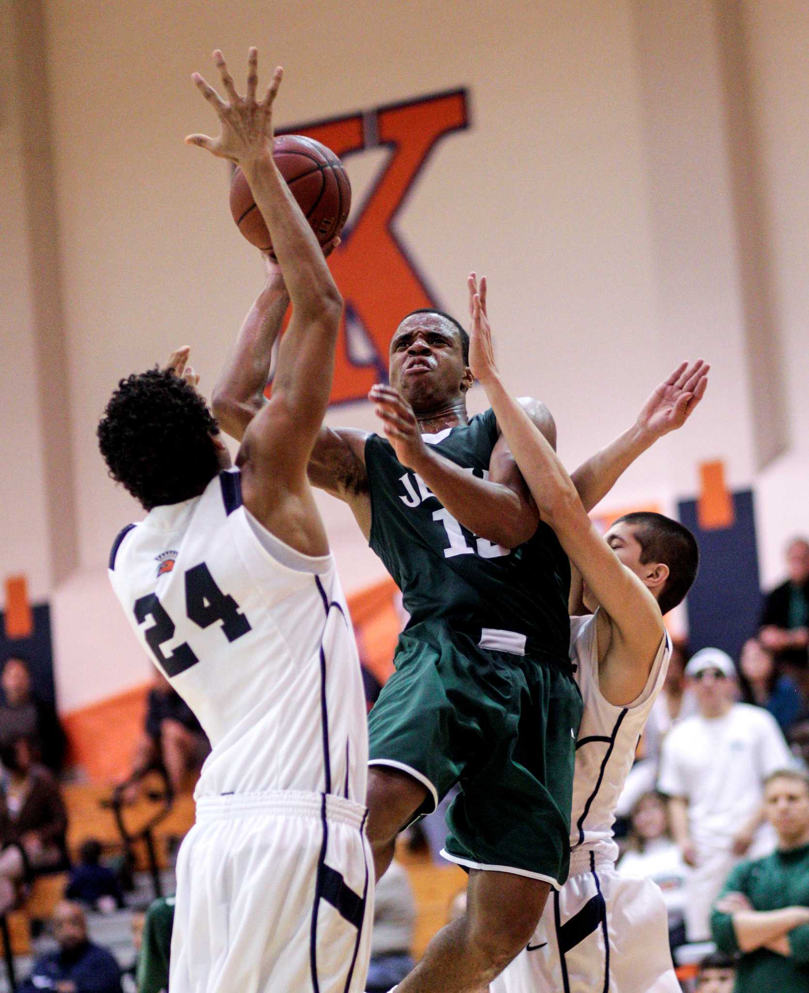strake-jesuit-55-seven-lakes-45