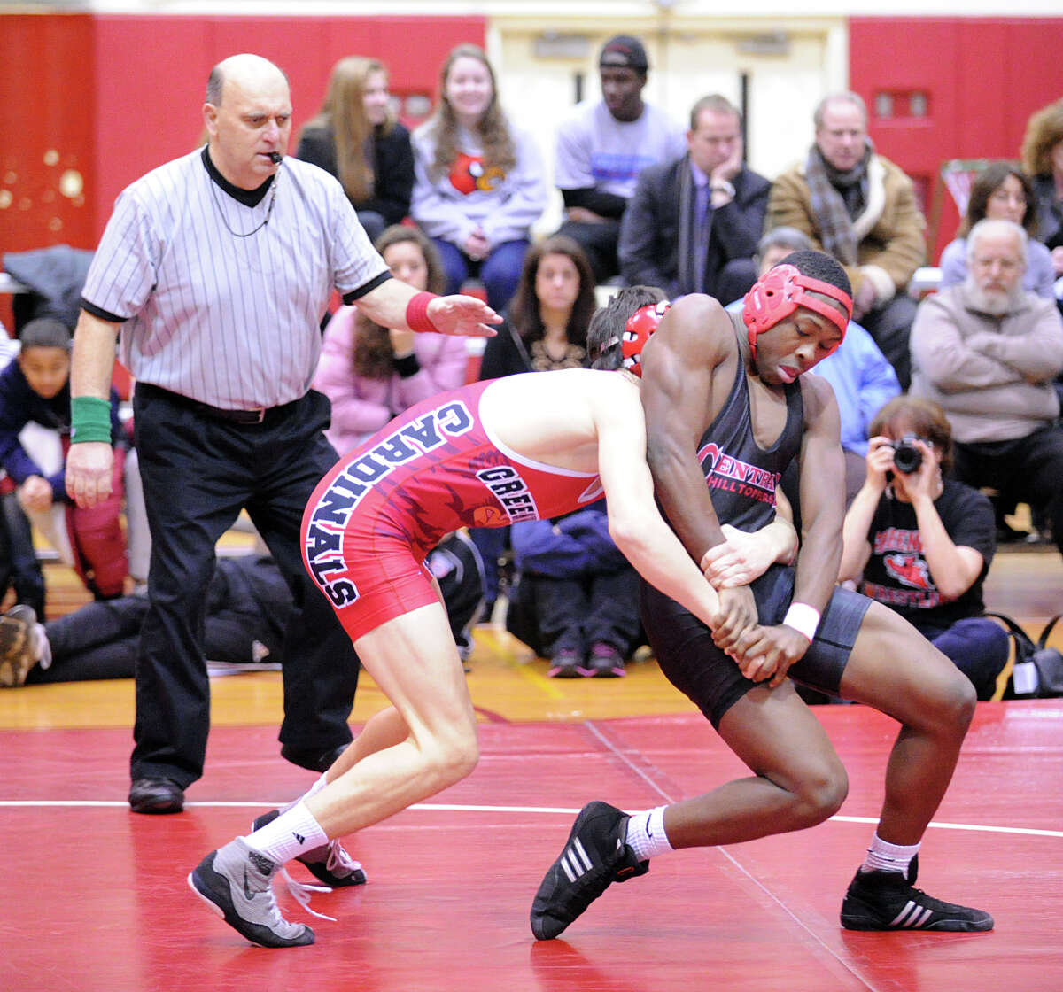 Greenwich wrestling team pins Central