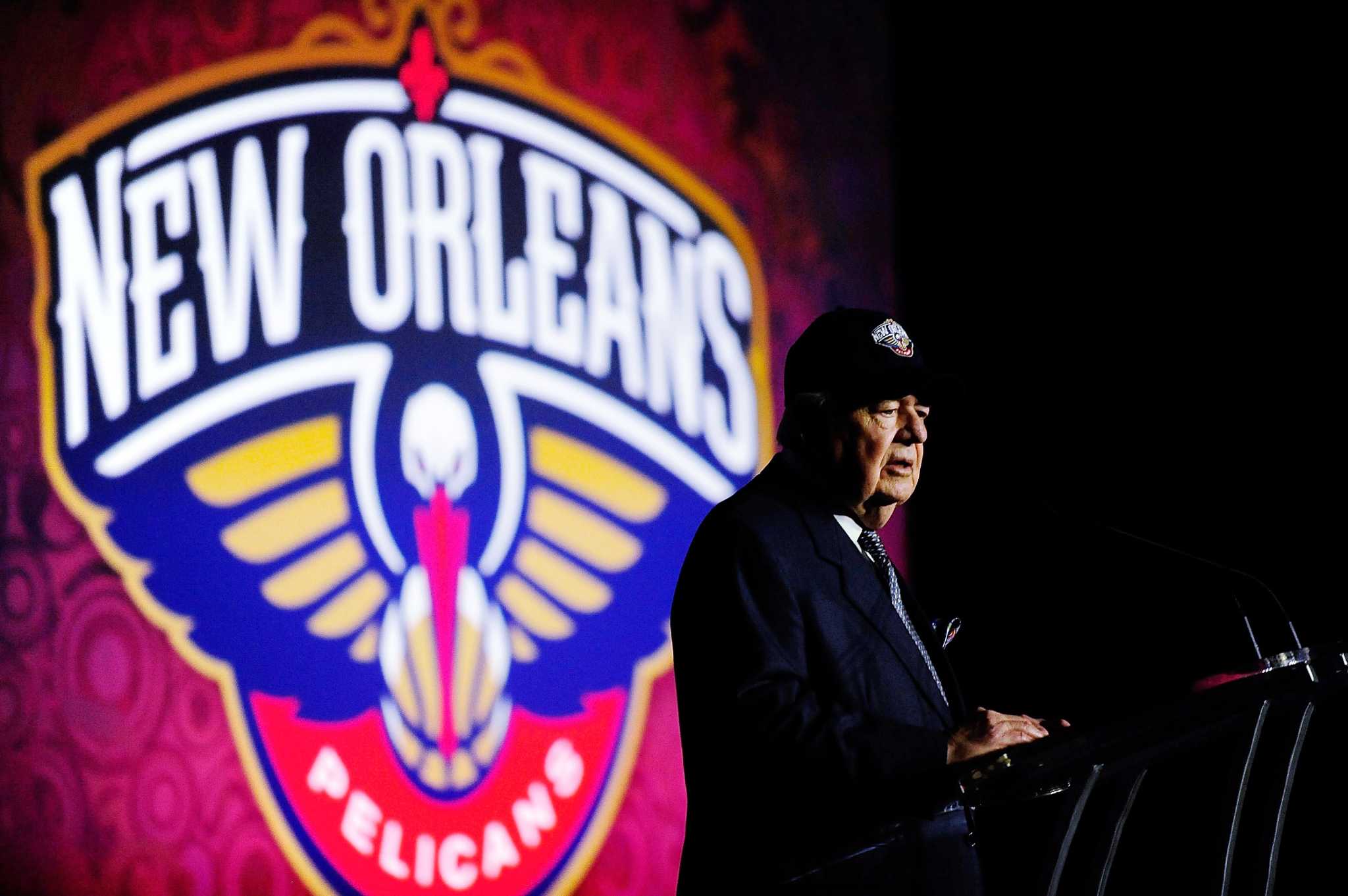 Saints, Pelicans owner Tom Benson dies at age 90 after battle with