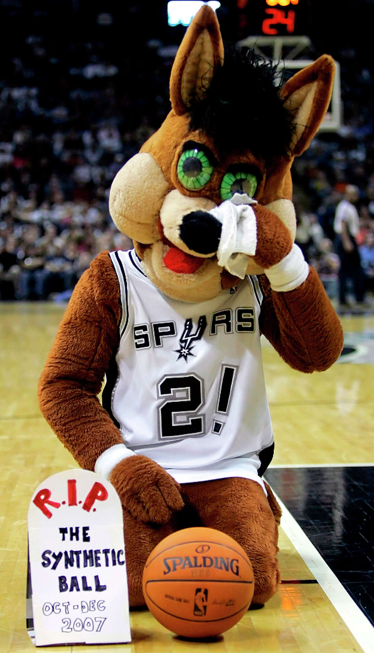 22 things every Spurs fan should know about the Coyote