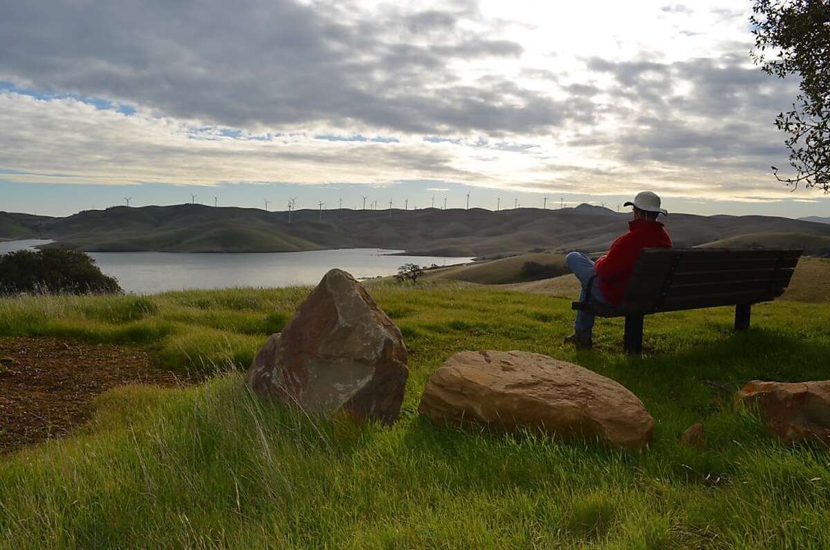 New Los Vaqueros Reservoir filling up