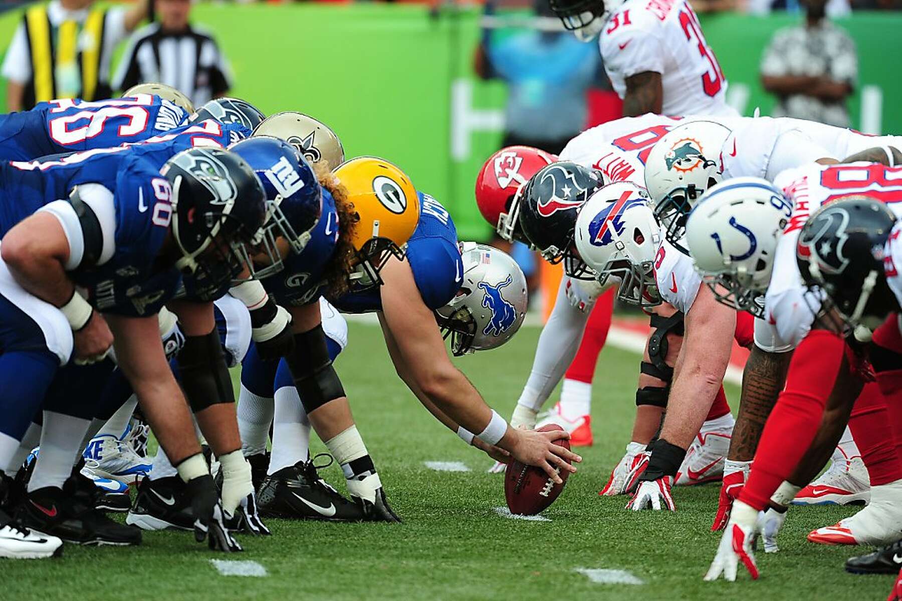 NFC blows out AFC 62-35 in Pro Bowl in Hawaii