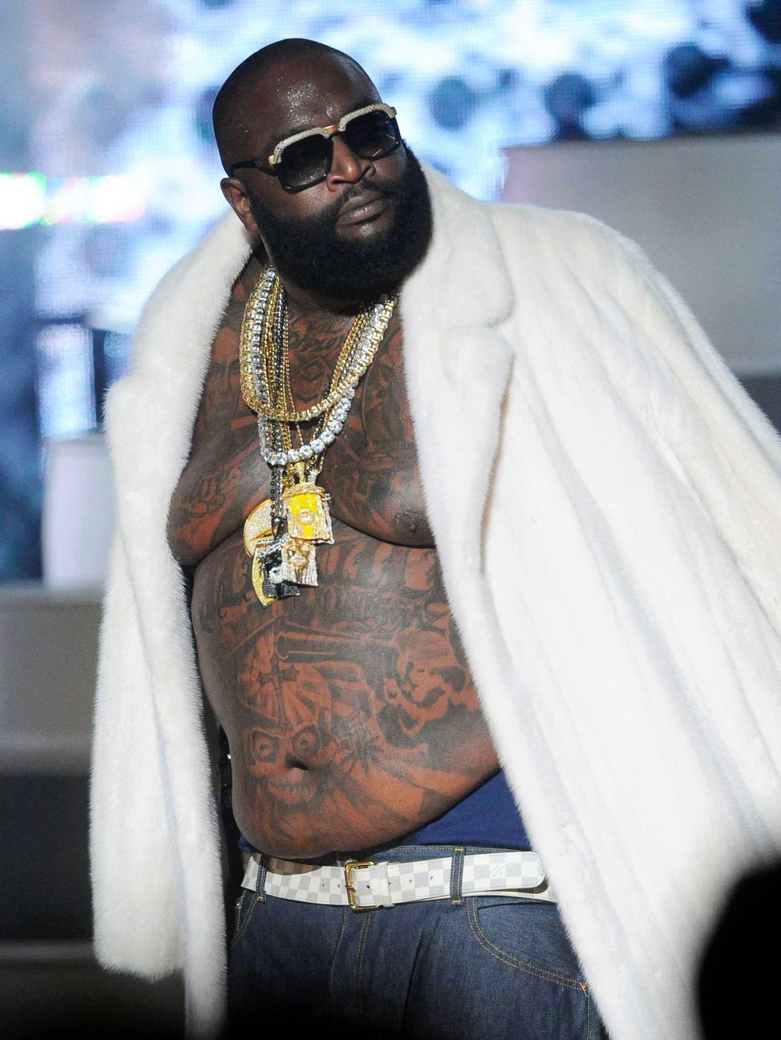 Ross Walsh Rapper Police: Shots fired, rapper Ross crashes Rolls