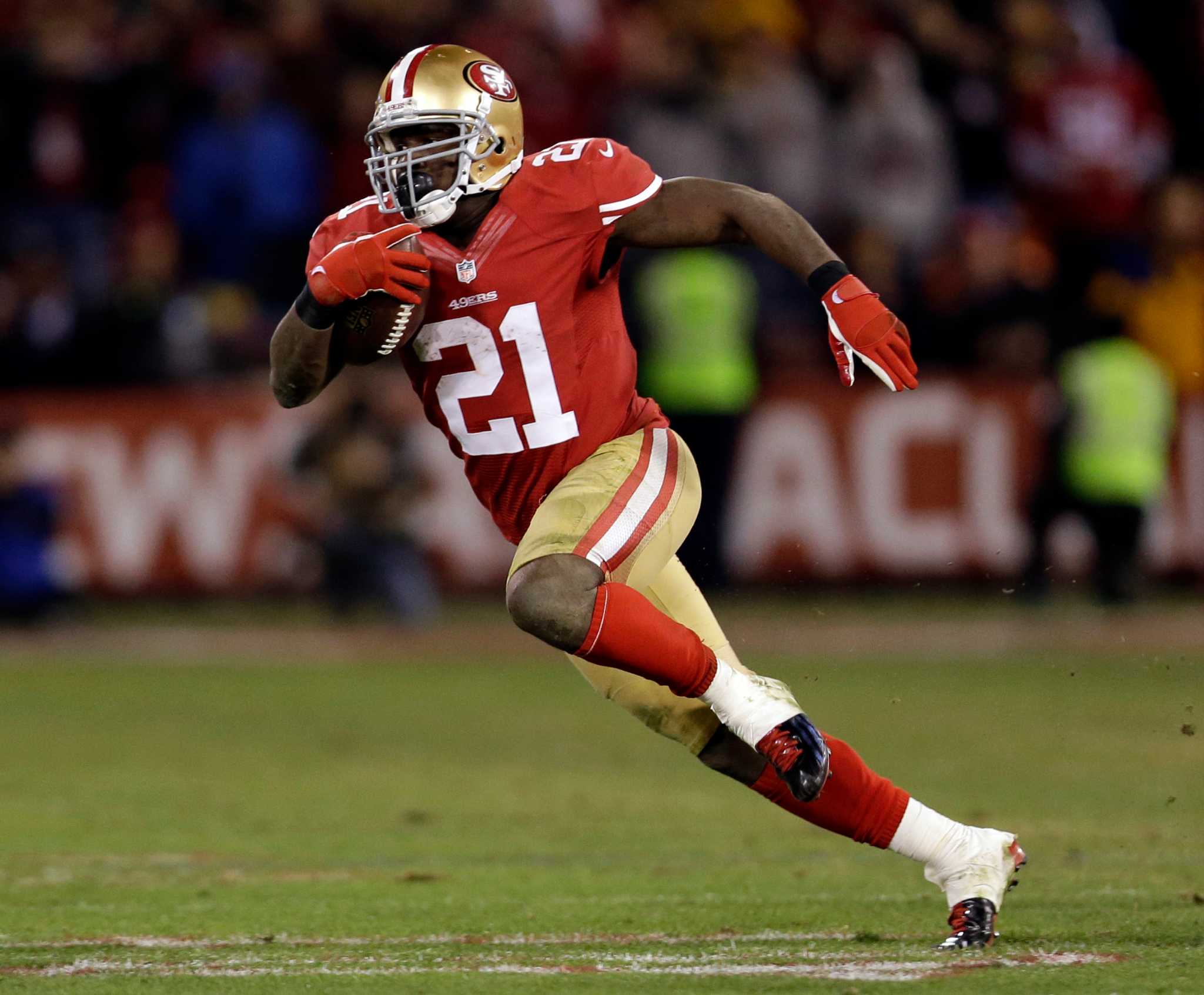 Frank Gore, Joe Staley offer to buy 49ers fans tickets to NFC