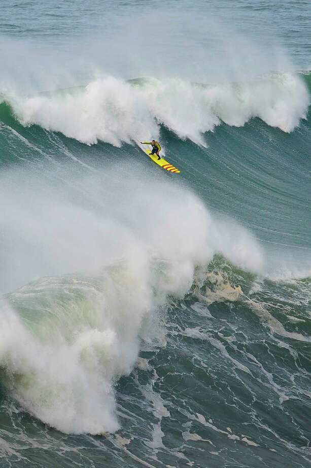 Extreme Surfer May Have Caught Record 100 Foot Wave Sfgate 0025